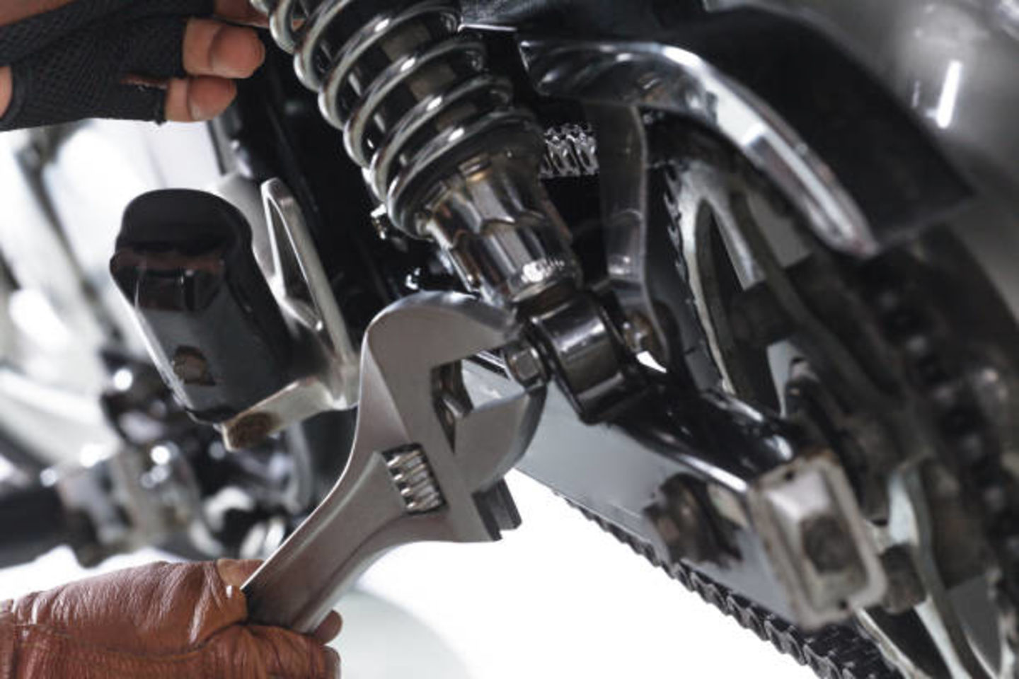 HiDubai-business-mr-bike-motorcycles-repairing-l-l-c-transport-vehicle-services-motorcycle-service-repair-al-khabaisi-dubai