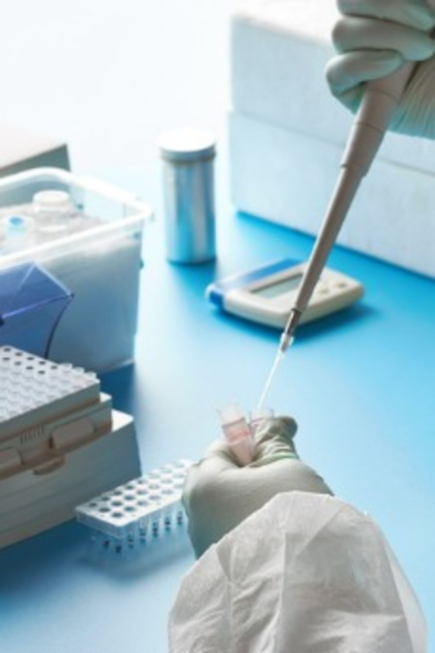 HiDubai-business-mena-medical-supplies-b2b-services-distributors-wholesalers-port-saeed-dubai