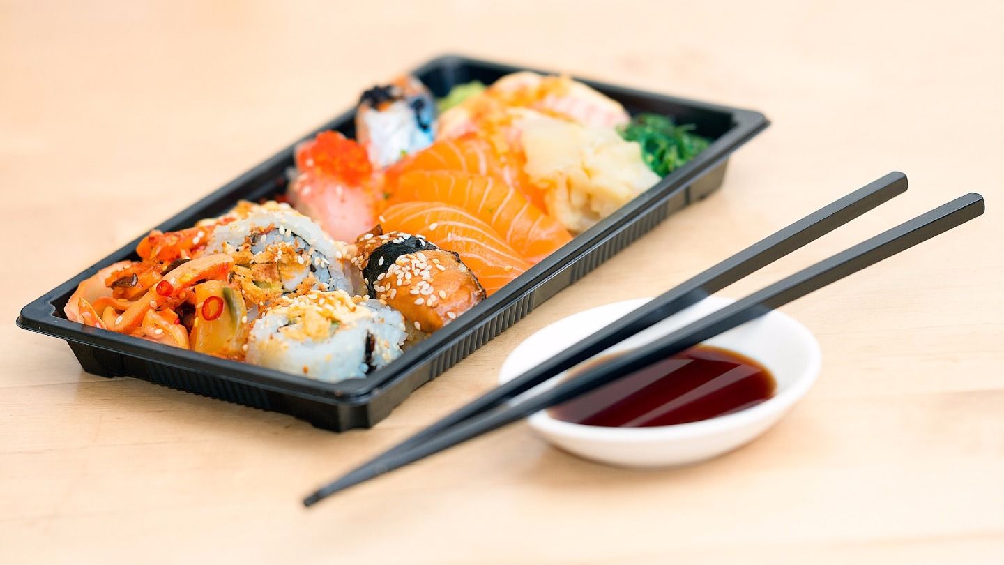 HiDubai-business-sumo-sushi-bento-food-beverage-restaurants-bars-dubai-international-financial-centre-zaabeel-2-dubai