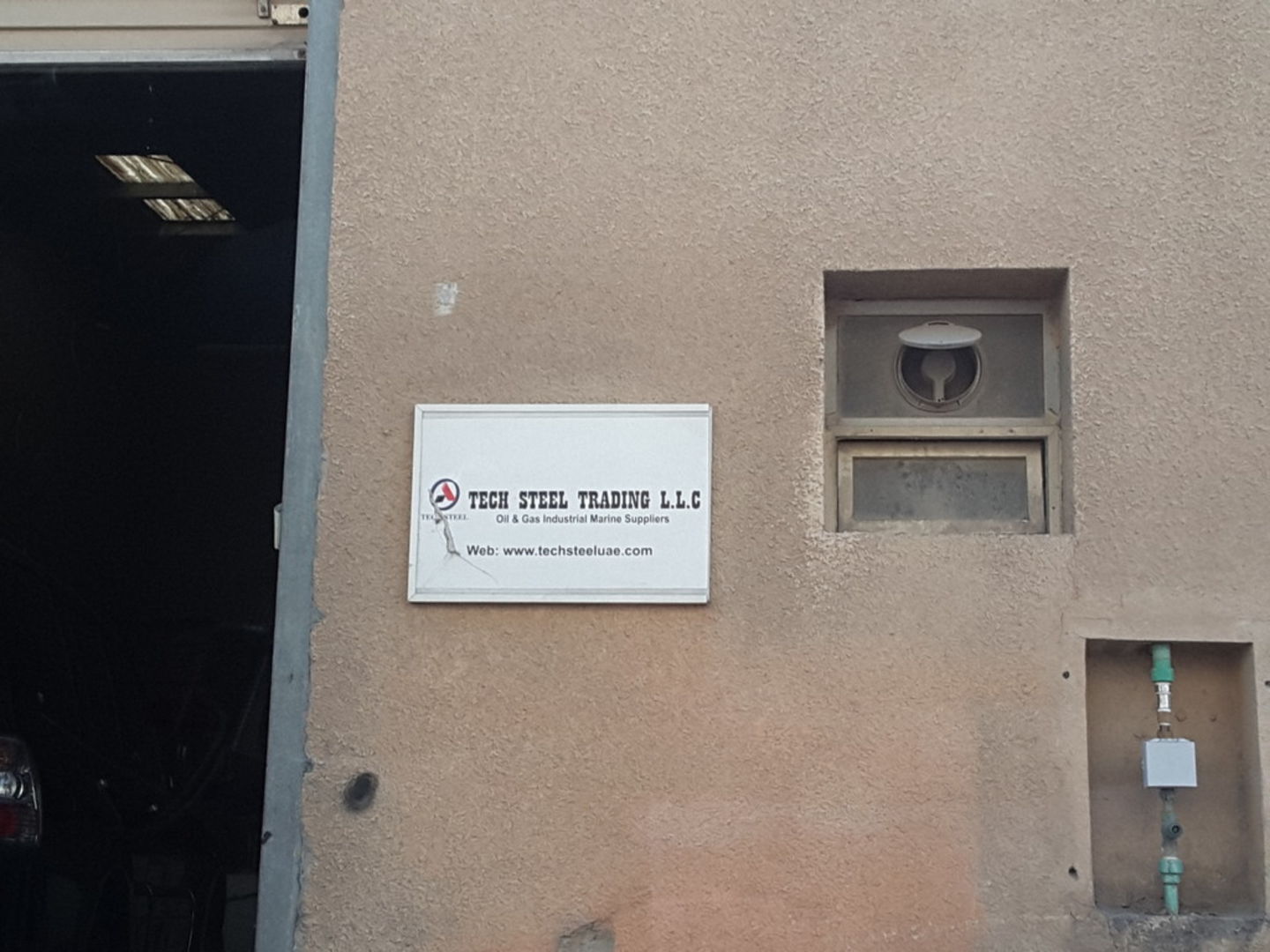 HiDubai-business-tech-steel-trading-construction-heavy-industries-chemical-metal-companies-dubai-investment-park-2-dubai-2