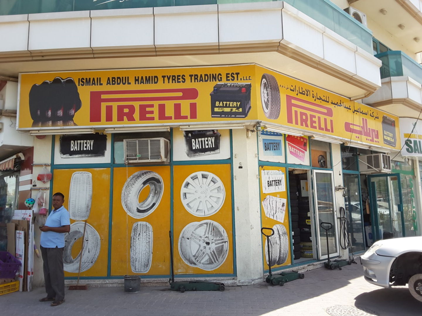 HiDubai-business-ismail-abdul-hamid-trading-transport-vehicle-services-auto-spare-parts-accessories-al-satwa-dubai-2