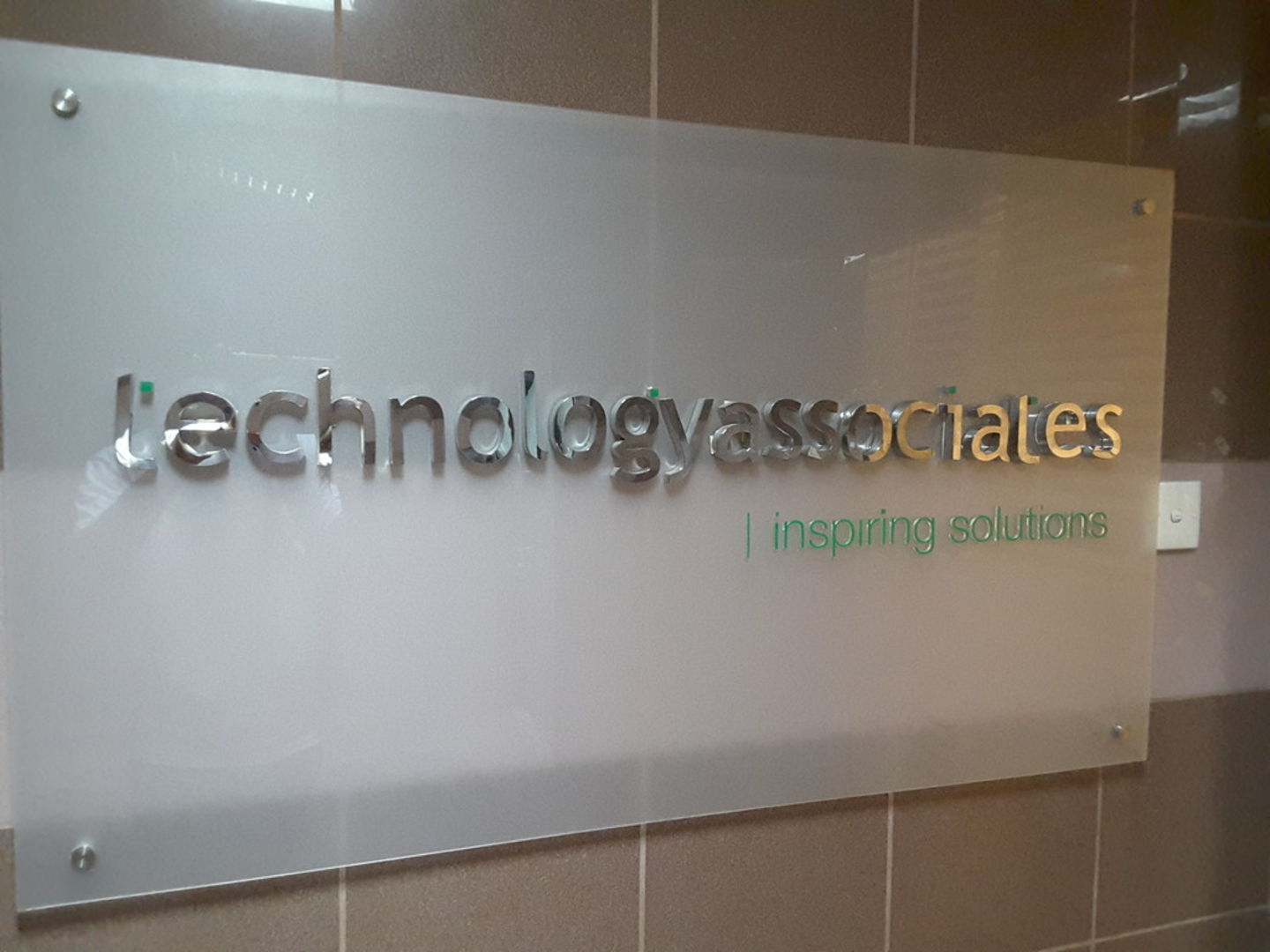 HiDubai-business-technology-associates-inspiring-solutions-b2b-services-it-services-al-wasl-dubai