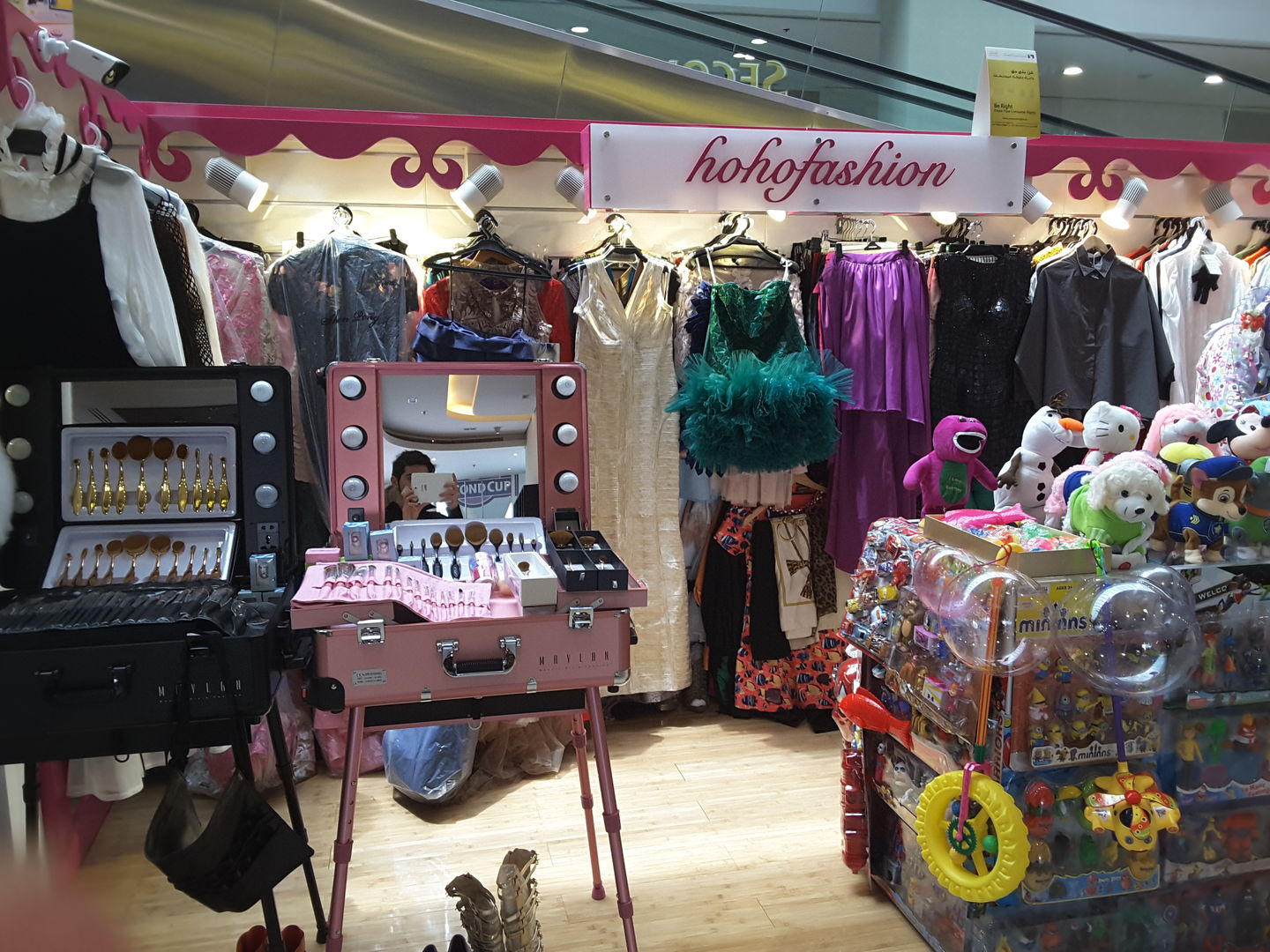 HiDubai-business-h-o-h-o-general-trading-shopping-apparel-al-barsha-2-dubai-2