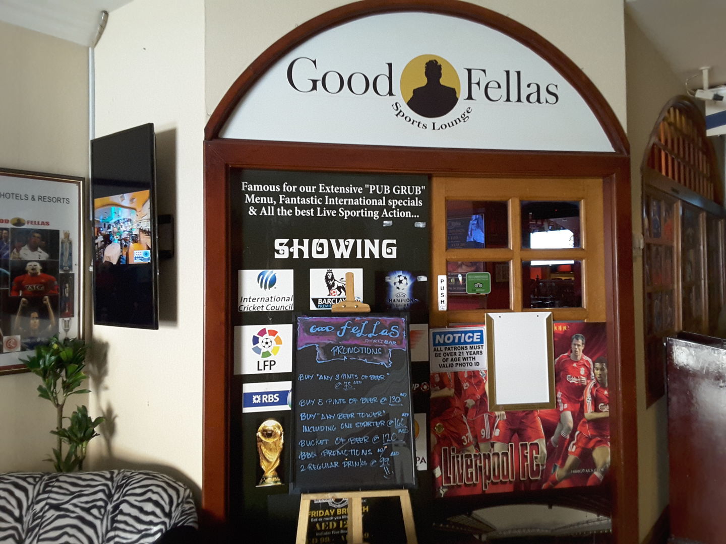 HiDubai-business-good-fellas-sports-lounge-food-beverage-restaurants-bars-mankhool-dubai-2