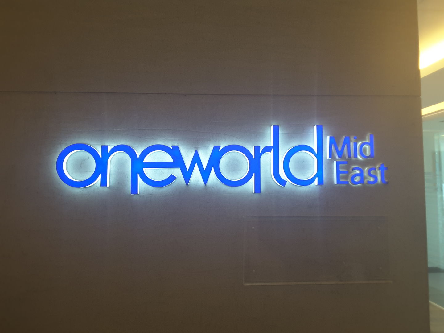 HiDubai-business-oneworld-mid-east-b2b-services-management-consultants-business-bay-dubai-2