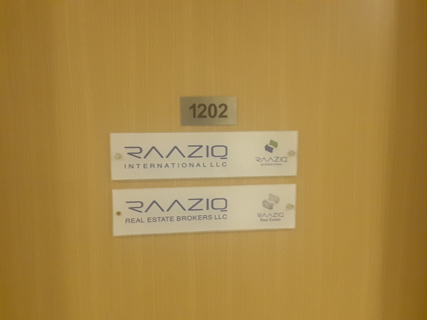 HiDubai-business-raaziq-real-estate-broker-housing-real-estate-real-estate-agencies-tecom-al-thanyah-1-dubai-2