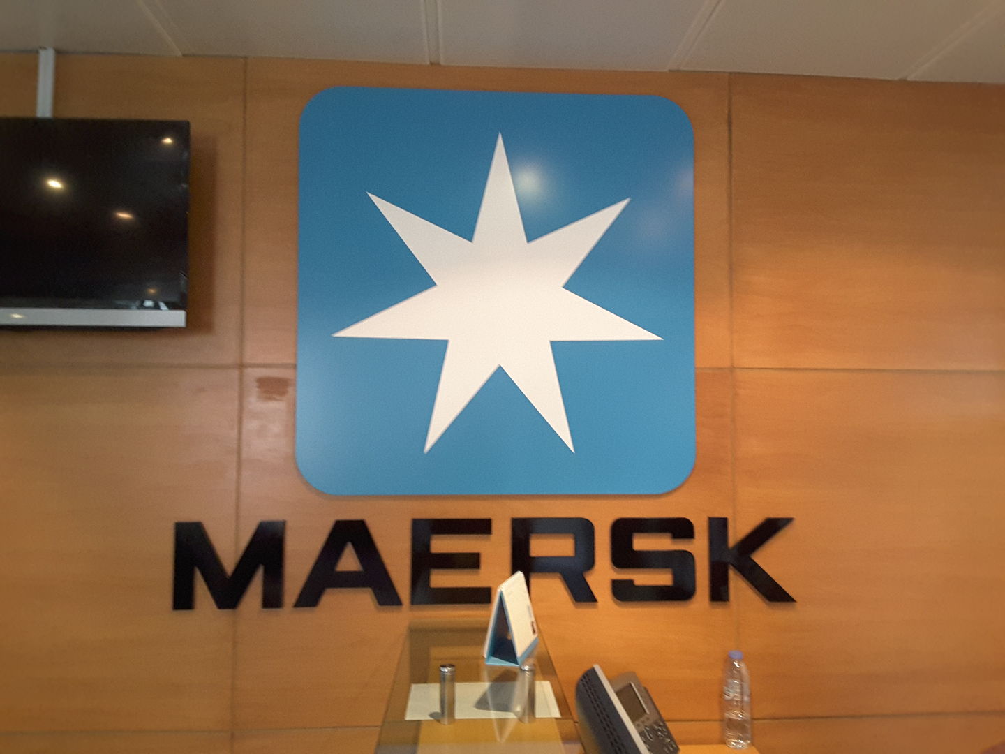 HiDubai-business-maersk-shipping-logistics-air-cargo-services-al-raffa-al-raffa-dubai-2
