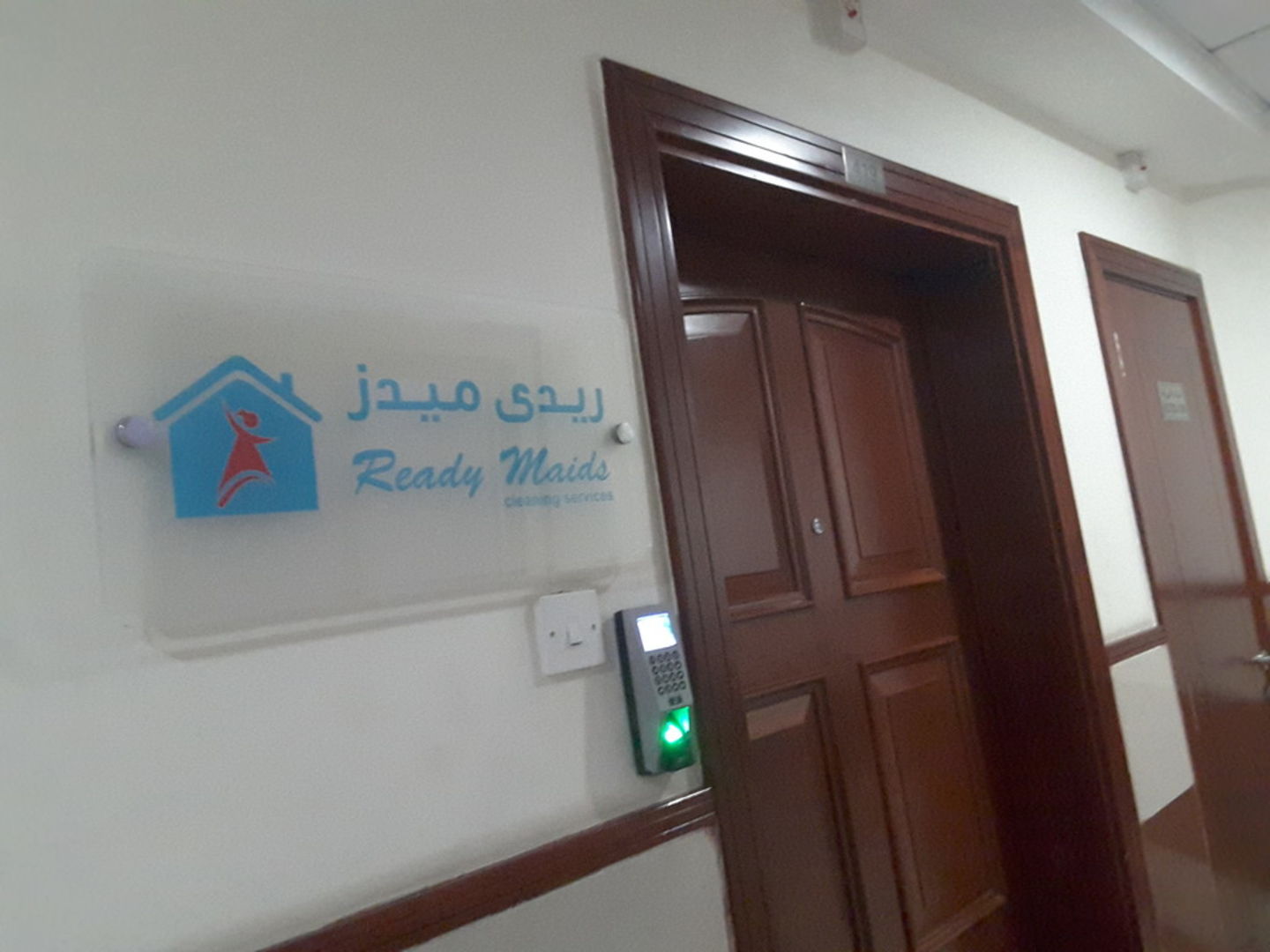 HiDubai-business-ready-maids-home-cleaning-services-umm-hurair-1-dubai-2