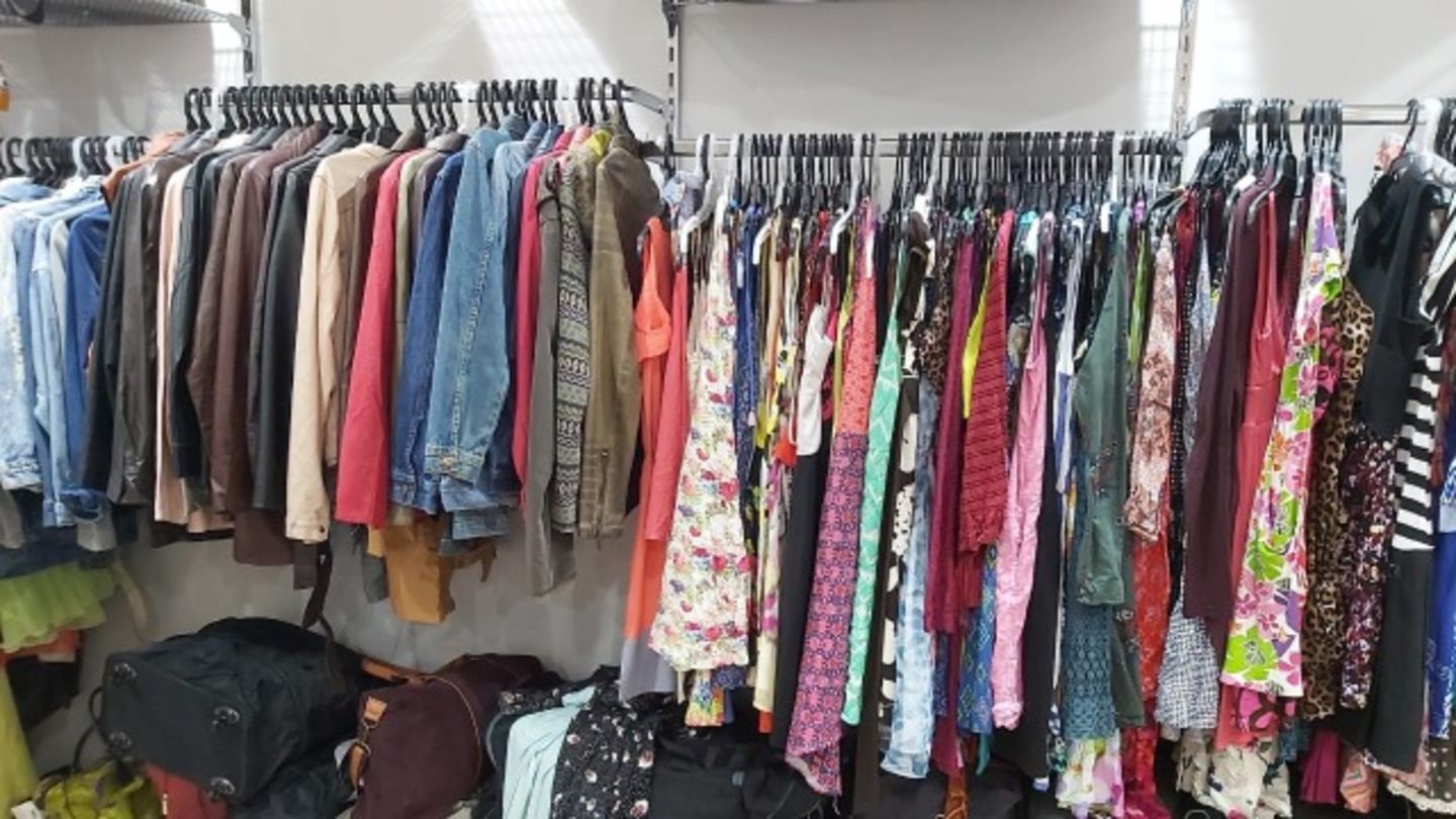 HiDubai-business-the-preloved-outlet-shopping-apparel-al-nahda-1-dubai