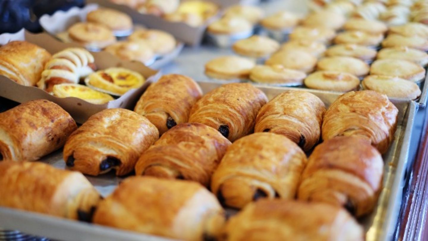 HiDubai-business-plus-cafe-food-beverage-bakeries-desserts-sweets-al-khawaneej-2-dubai