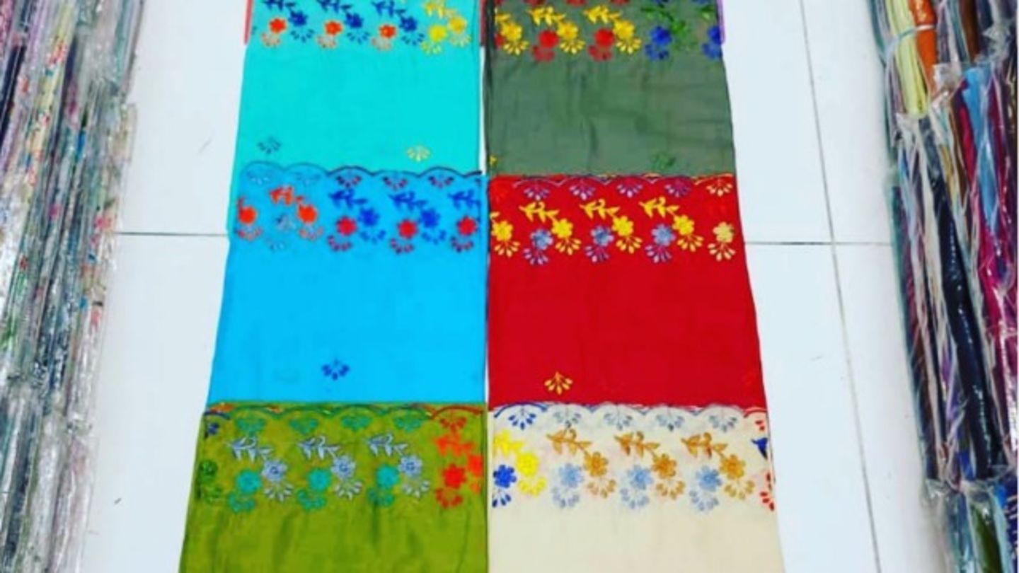 HiDubai-business-ismail-alzarooni-textile-trading-shopping-apparel-al-ras-dubai