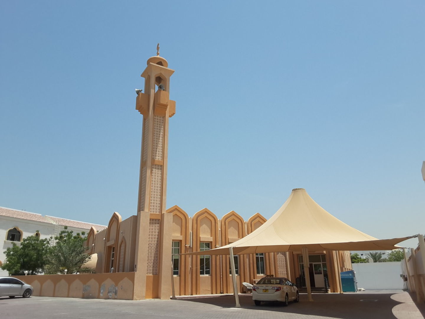 HiDubai-business-friut-masjid-others-religious-centres-al-wuheida-dubai-2