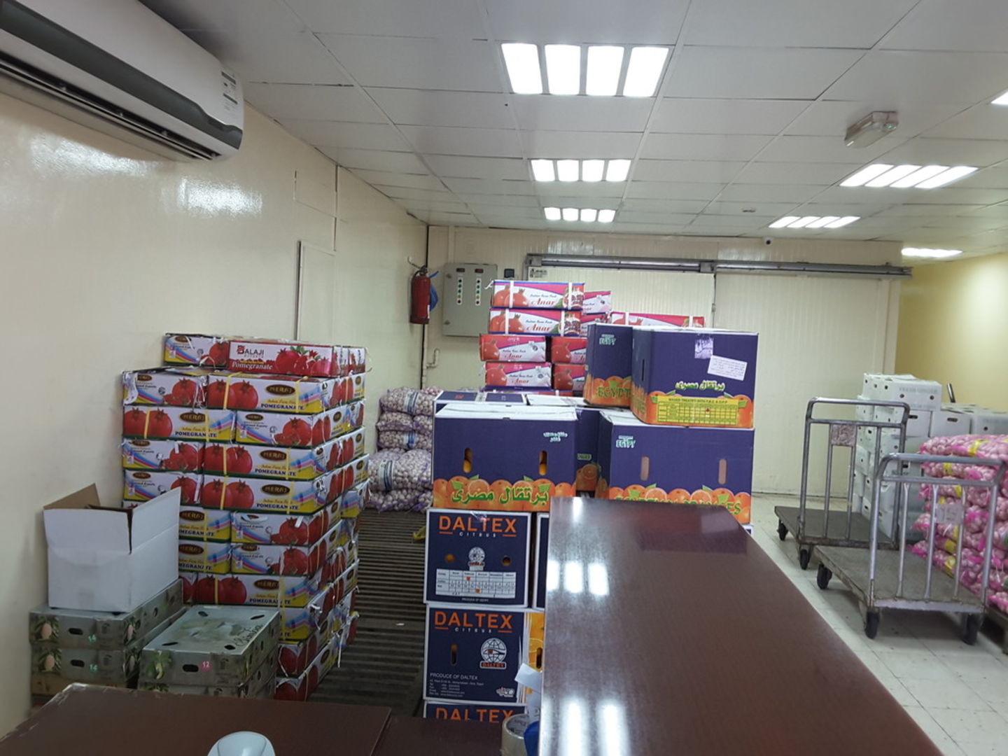 HiDubai-business-fresh-fruits-international-trading-shopping-supermarkets-hypermarkets-grocery-stores-ras-al-khor-industrial-3-dubai