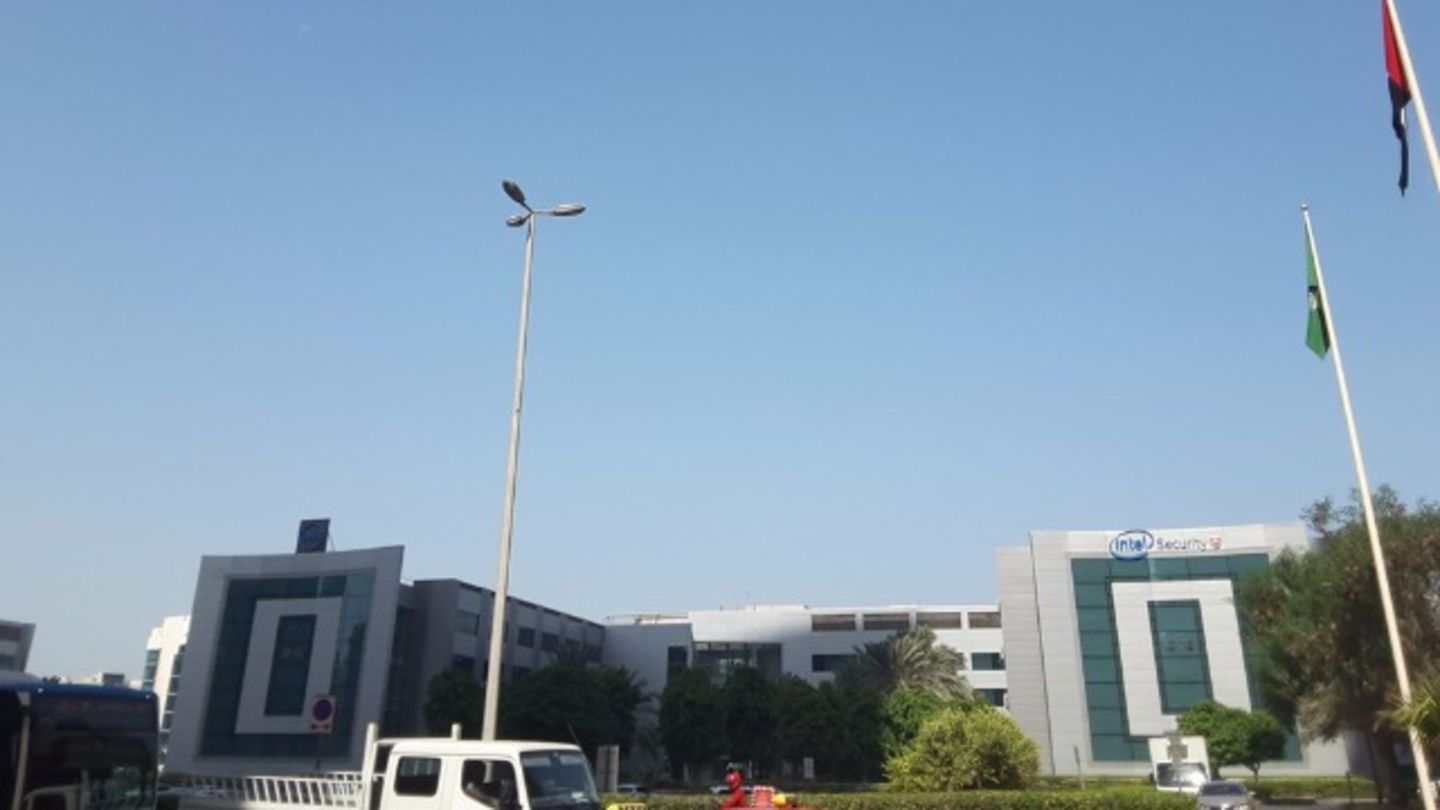 HiDubai-business-kyocera-document-solutions-b2b-services-distributors-wholesalers-dubai-internet-city-al-sufouh-2-dubai-2