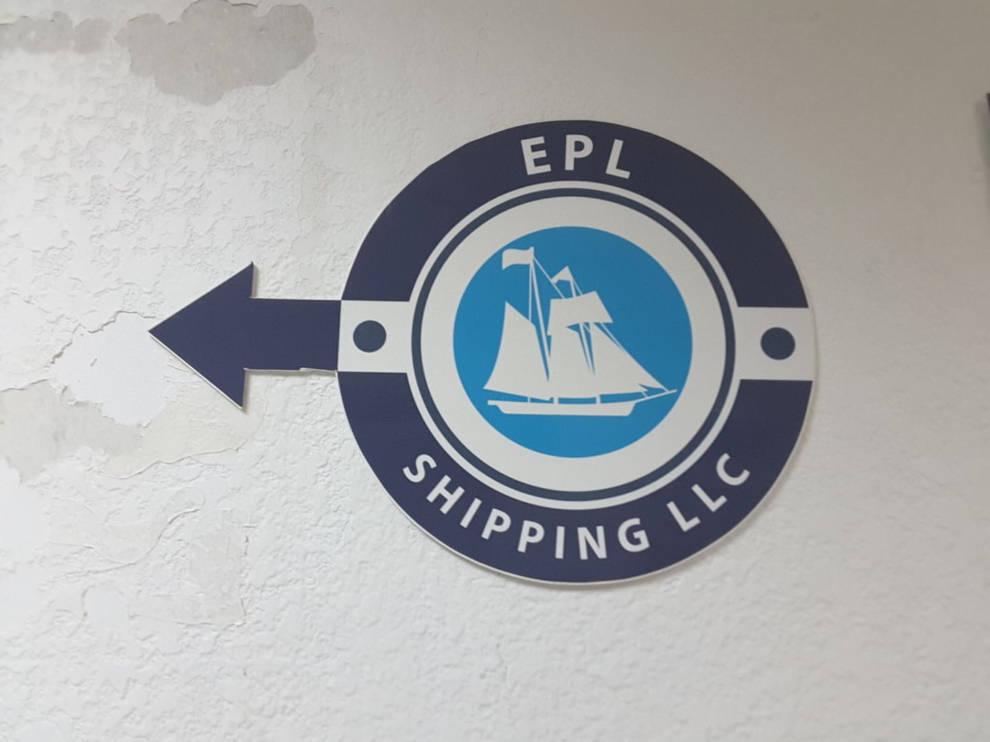 HiDubai-business-epl-shipping-shipping-logistics-air-cargo-services-hor-al-anz-east-dubai-2