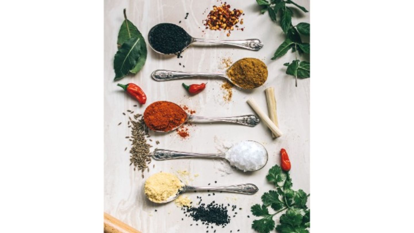 HiDubai-business-silver-box-general-trading-b2b-services-distributors-wholesalers-al-rigga-dubai