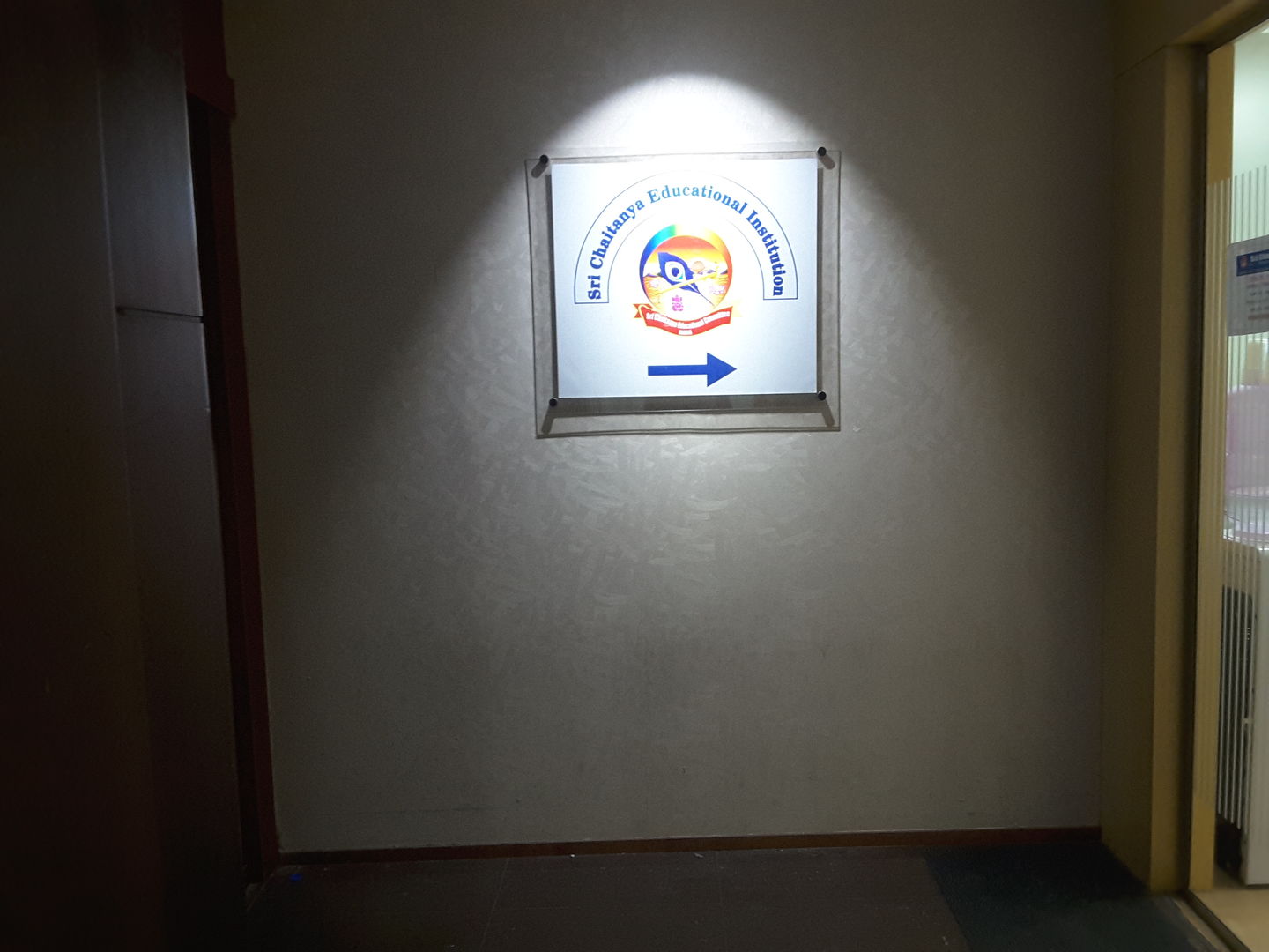 HiDubai-business-sri-chaitanya-training-centre-education-training-learning-centres-al-karama-dubai-2