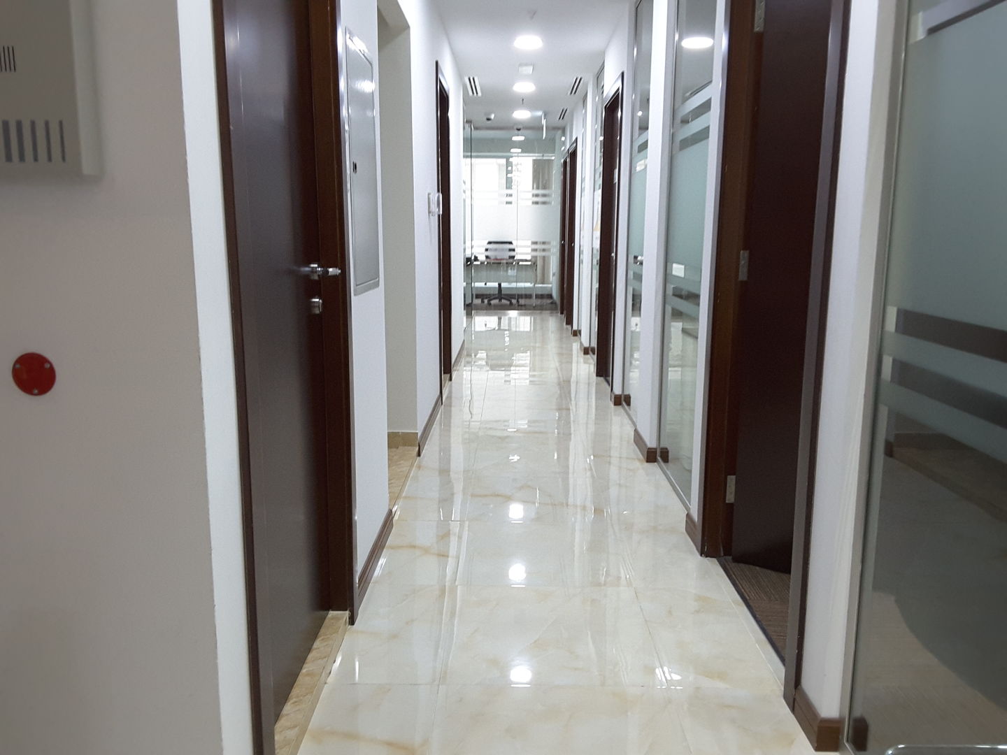 HiDubai-business-midtown-business-center-housing-real-estate-property-management-trade-centre-1-dubai