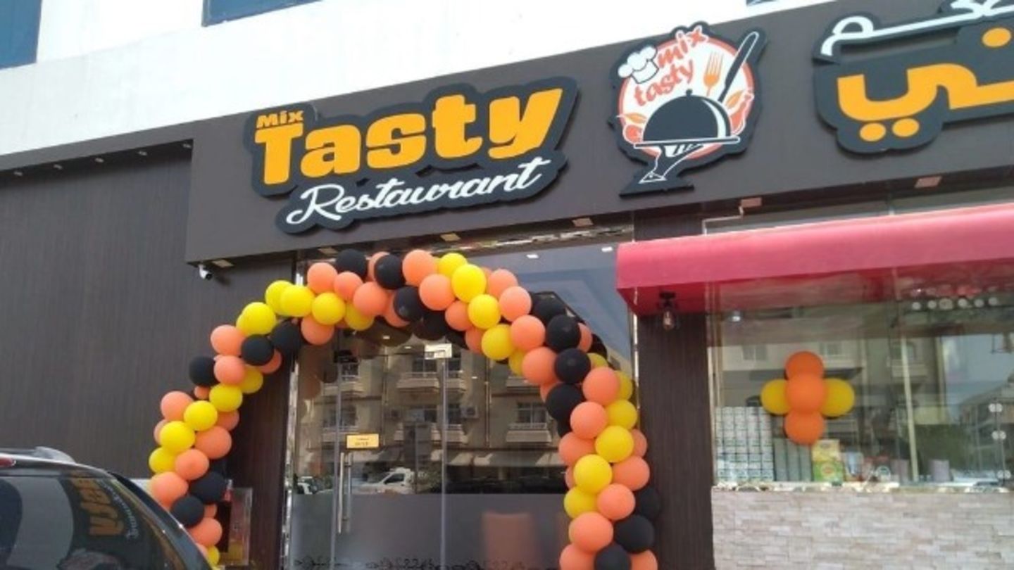 HiDubai-business-mix-tasty-restaurant-food-beverage-restaurants-bars-port-saeed-dubai