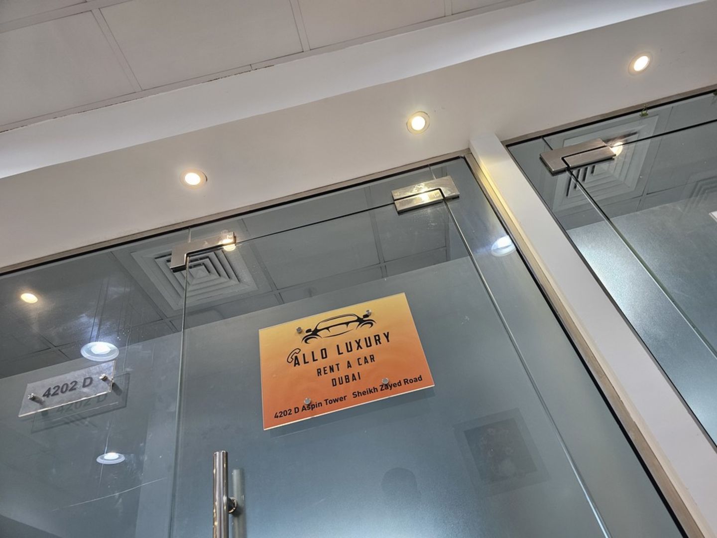 HiDubai-business-allo-luxury-car-rental-transport-vehicle-services-car-rental-services-trade-centre-1-dubai