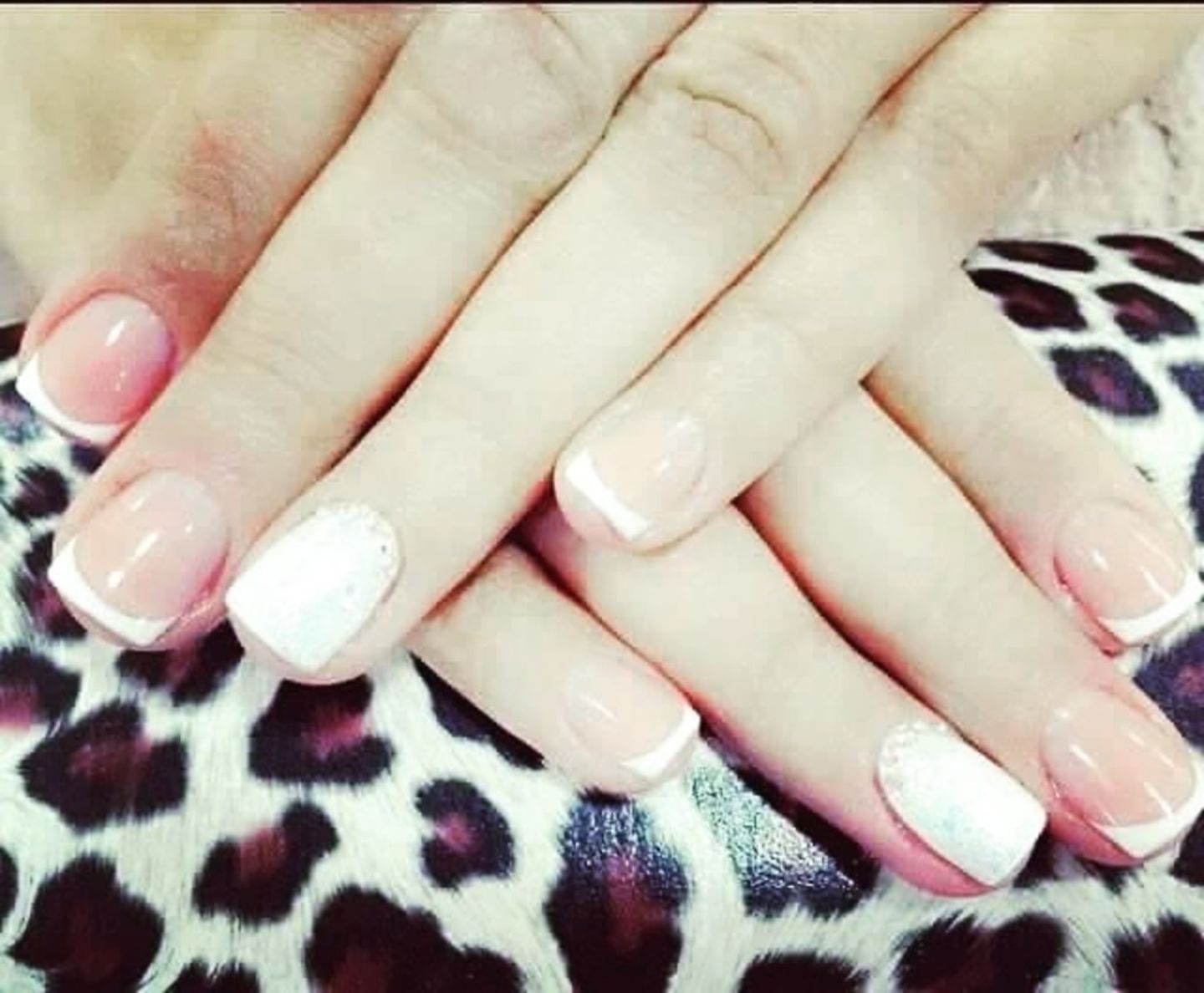 HiDubai-business-the-t-beauty-lounge-beauty-wellness-health-beauty-salons-mirdif-dubai