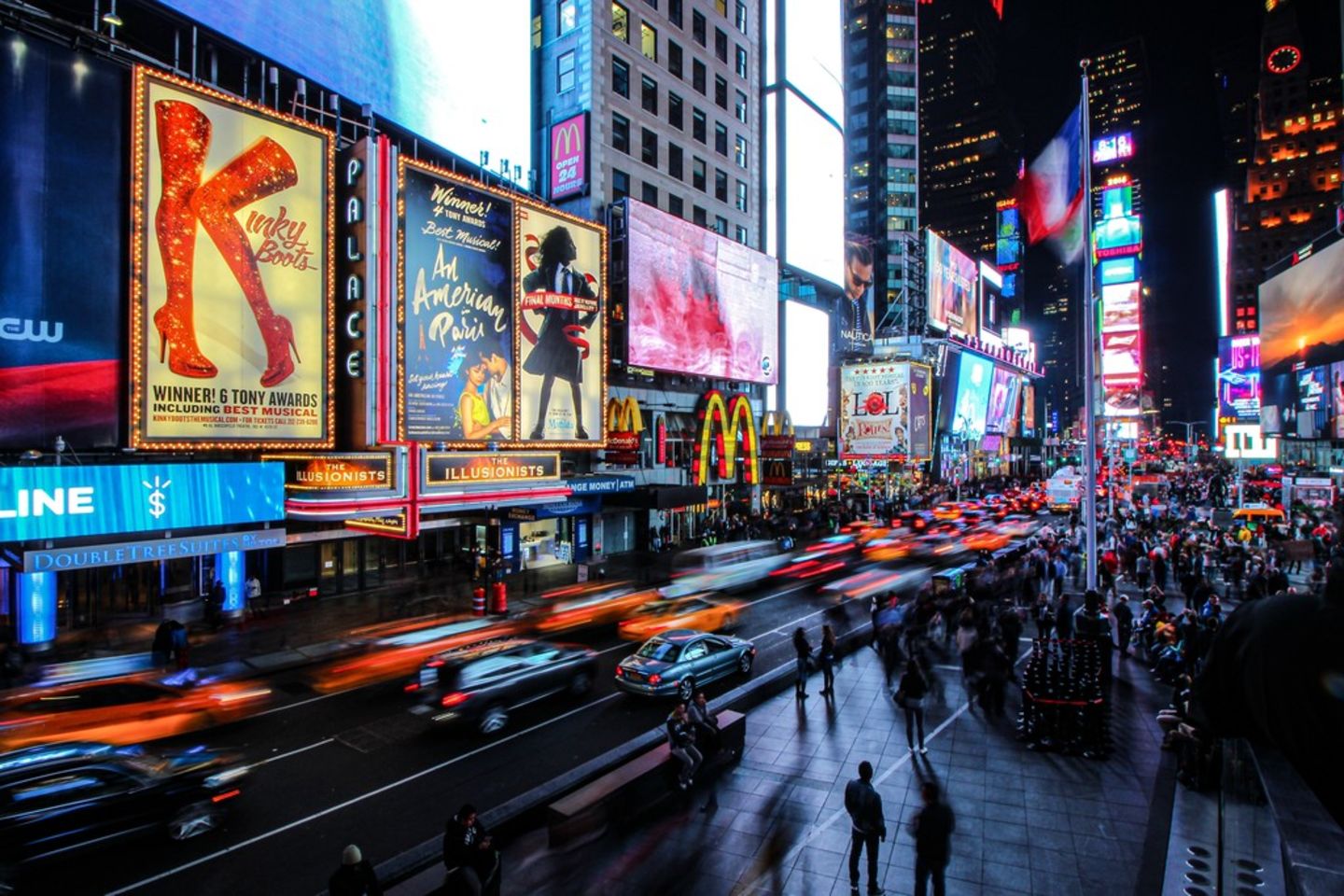 HiDubai-business-hold-media-agency-media-marketing-it-advertising-design-agency-business-bay-dubai