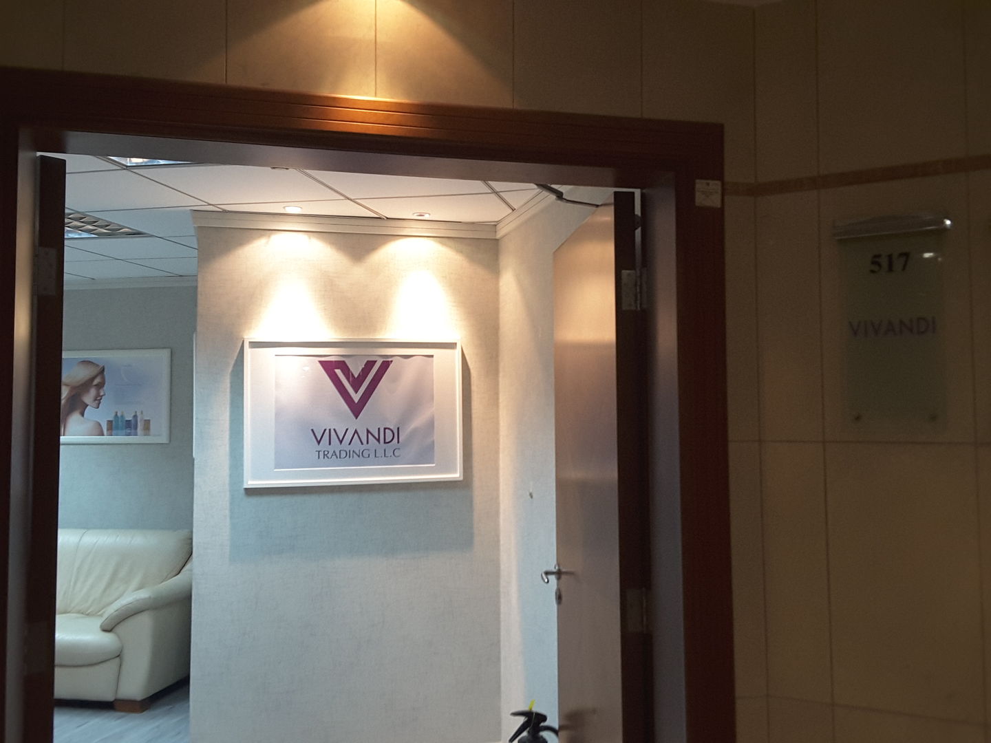 HiDubai-business-vivandi-trading-b2b-services-distributors-wholesalers-trade-centre-1-dubai