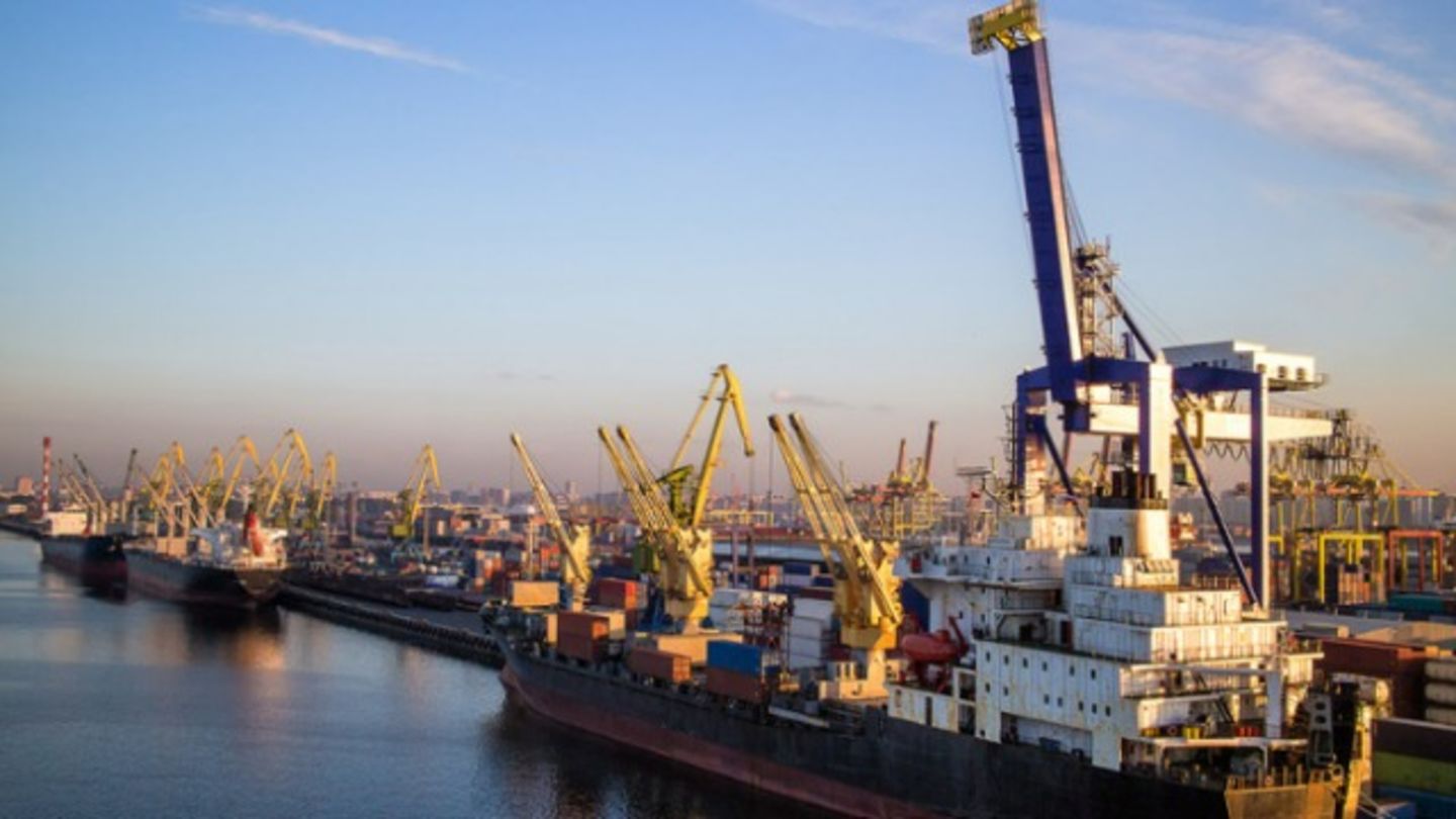 HiDubai-business-awamir-general-trading-b2b-services-distributors-wholesalers-al-murar-dubai