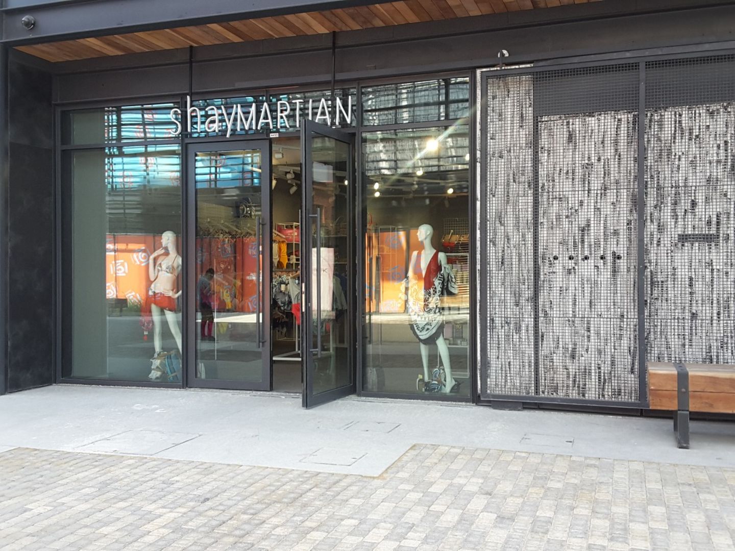 HiDubai-business-shaymartian-shopping-apparel-jumeirah-1-dubai-2
