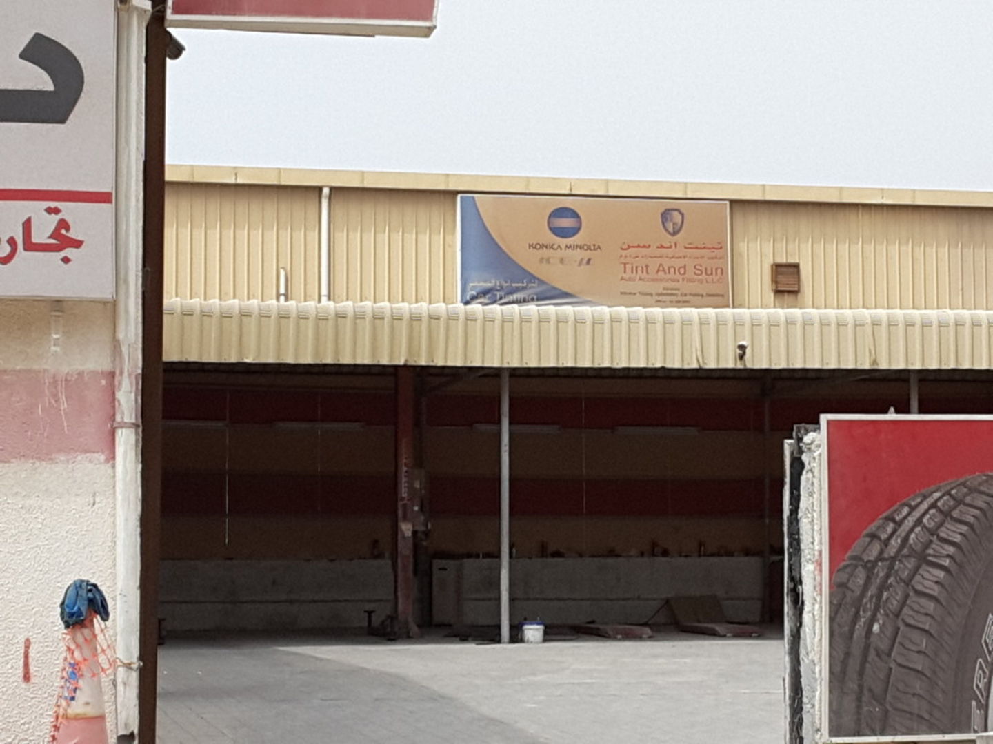 HiDubai-business-tint-and-sun-auto-accessories-fitting-transport-vehicle-services-auto-spare-parts-accessories-al-quoz-industrial-3-dubai-2