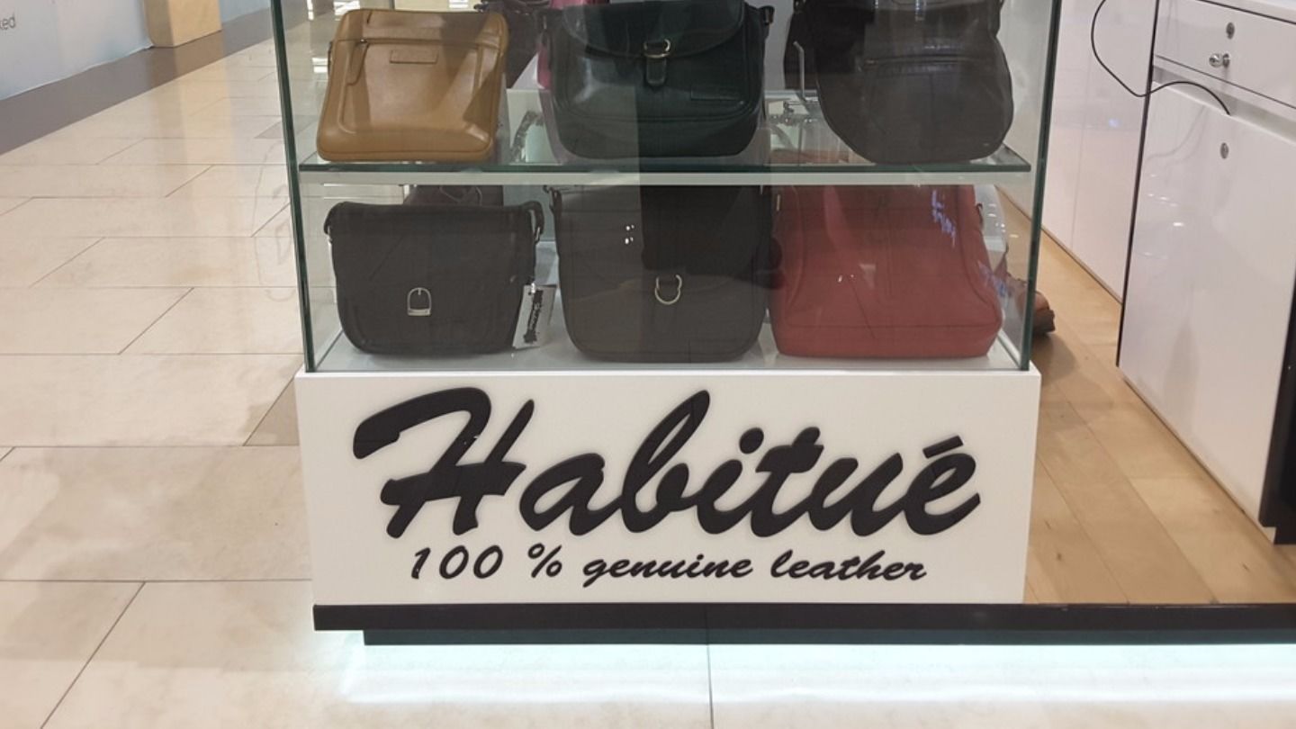 HiDubai-business-habitue-fashion-shopping-fashion-accessories-mankhool-dubai-2