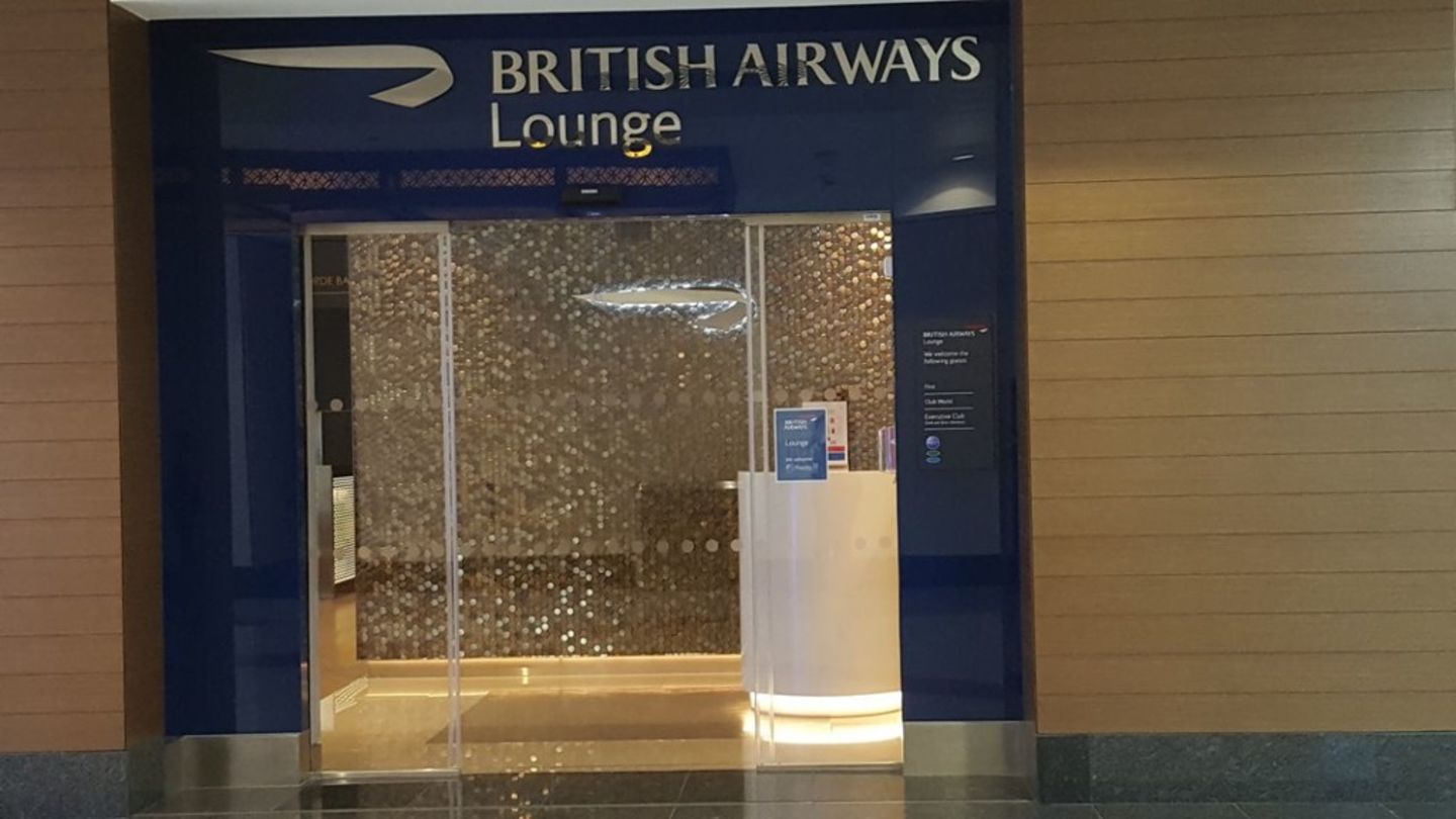 HiDubai-business-british-airways-lounge-food-beverage-restaurants-bars-dubai-airport-free-zone-dubai-international-airport-dubai-2