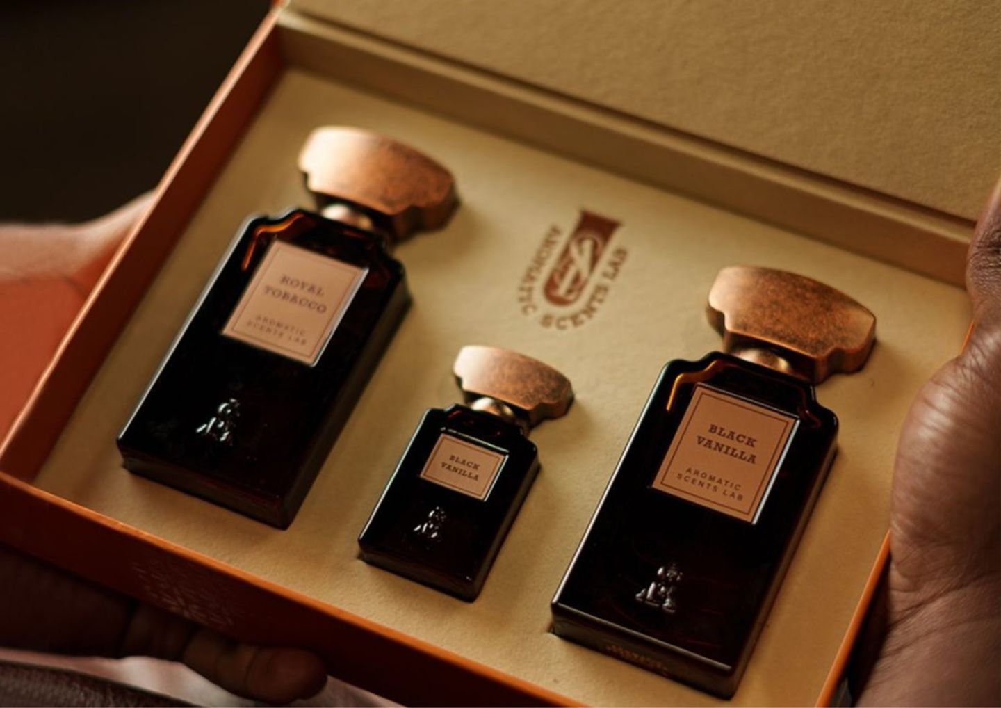 HiDubai-business-aromatic-scents-lab-shopping-beauty-cosmetics-stores-nad-al-hammar-dubai