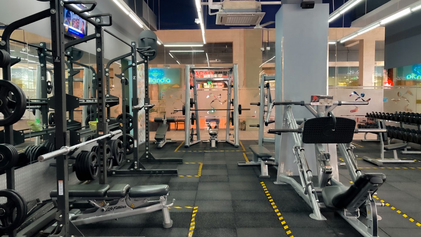 HiDubai-business-health-club-gym-sports-fitness-gyms-fitness-centres-pools-oud-metha-dubai