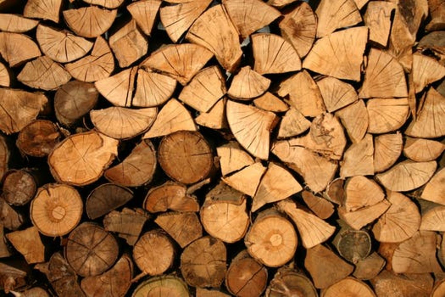 HiDubai-business-pan-global-veneers-b2b-services-distributors-wholesalers-al-quoz-industrial-1-dubai-2