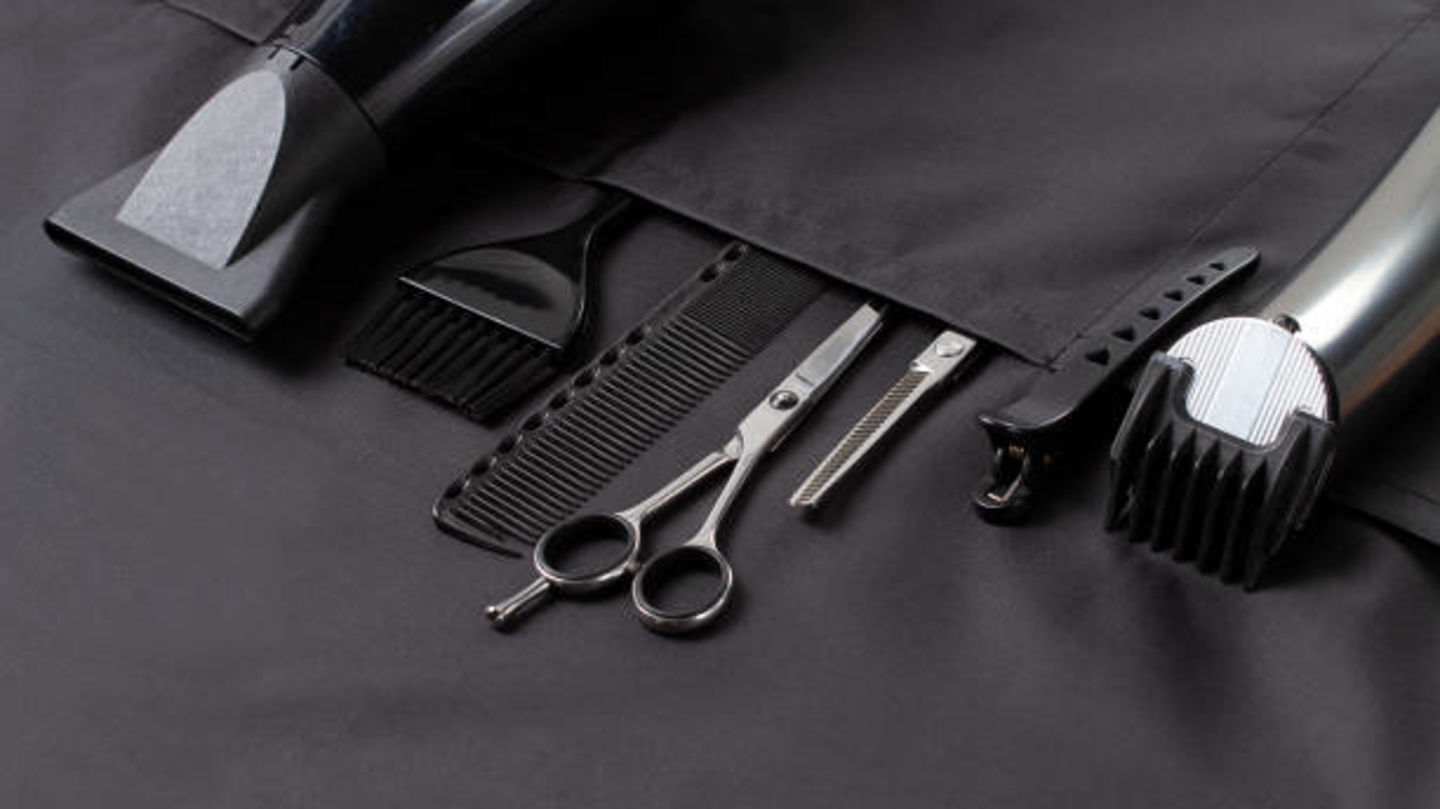HiDubai-business-al-eimani-gents-salon-beauty-wellness-health-beauty-salons-al-quoz-3-dubai