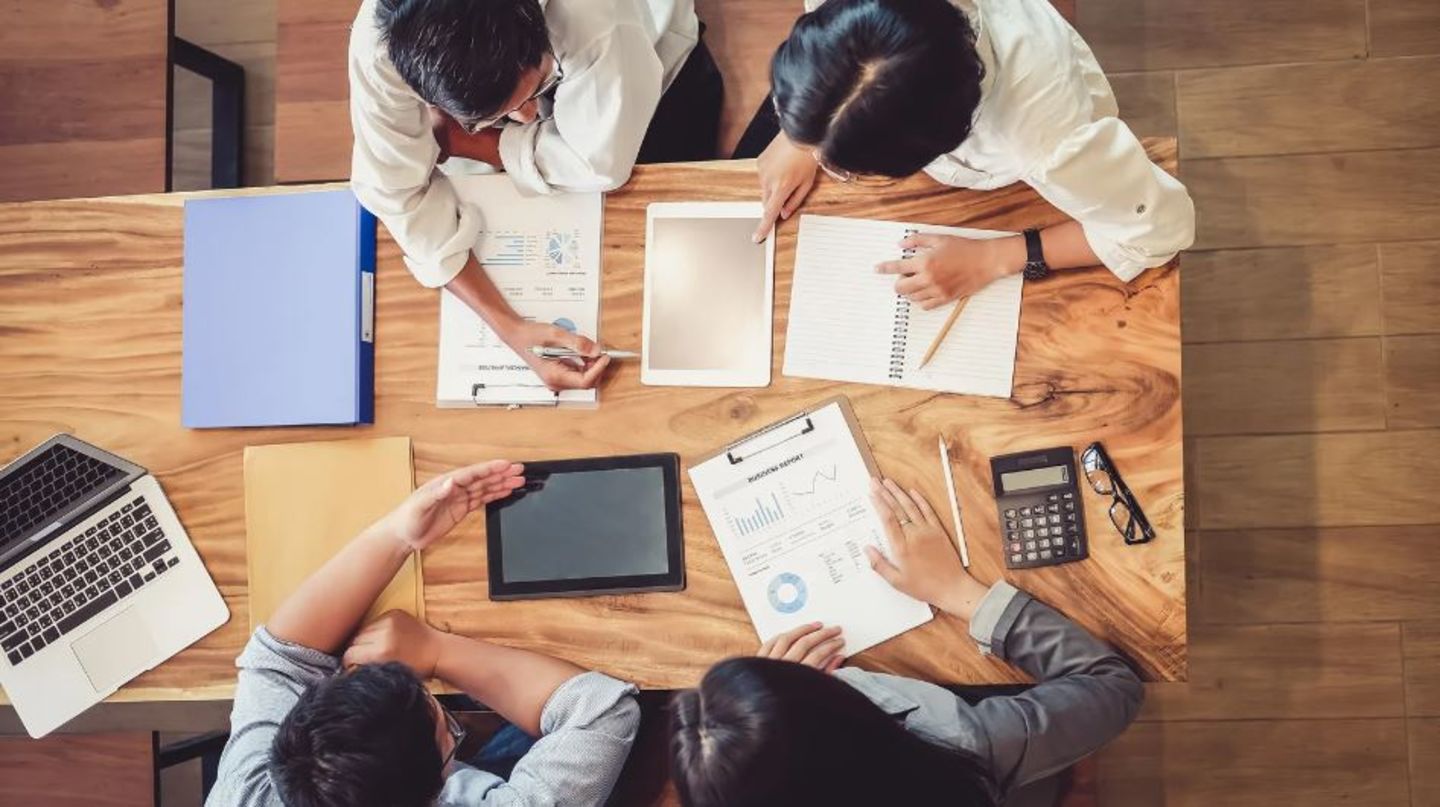 HiDubai-business-moneycore-middle-east-b2b-services-management-consultants-business-bay-dubai