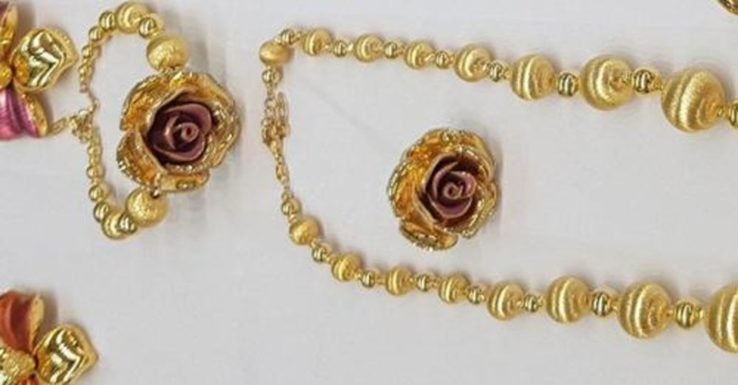 HiDubai-business-beauty-world-jewellery-l-l-c-branch-shopping-jewellery-precious-stones-al-ras-dubai