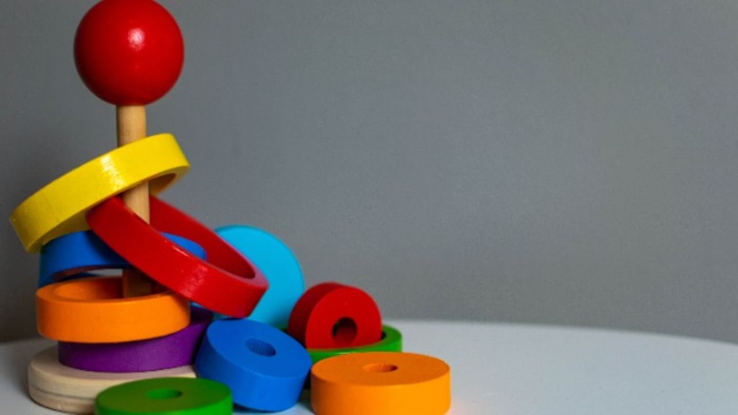 HiDubai-business-hatim-al-jouhar-toy-trading-shopping-toys-games-al-qusais-industrial-1-dubai