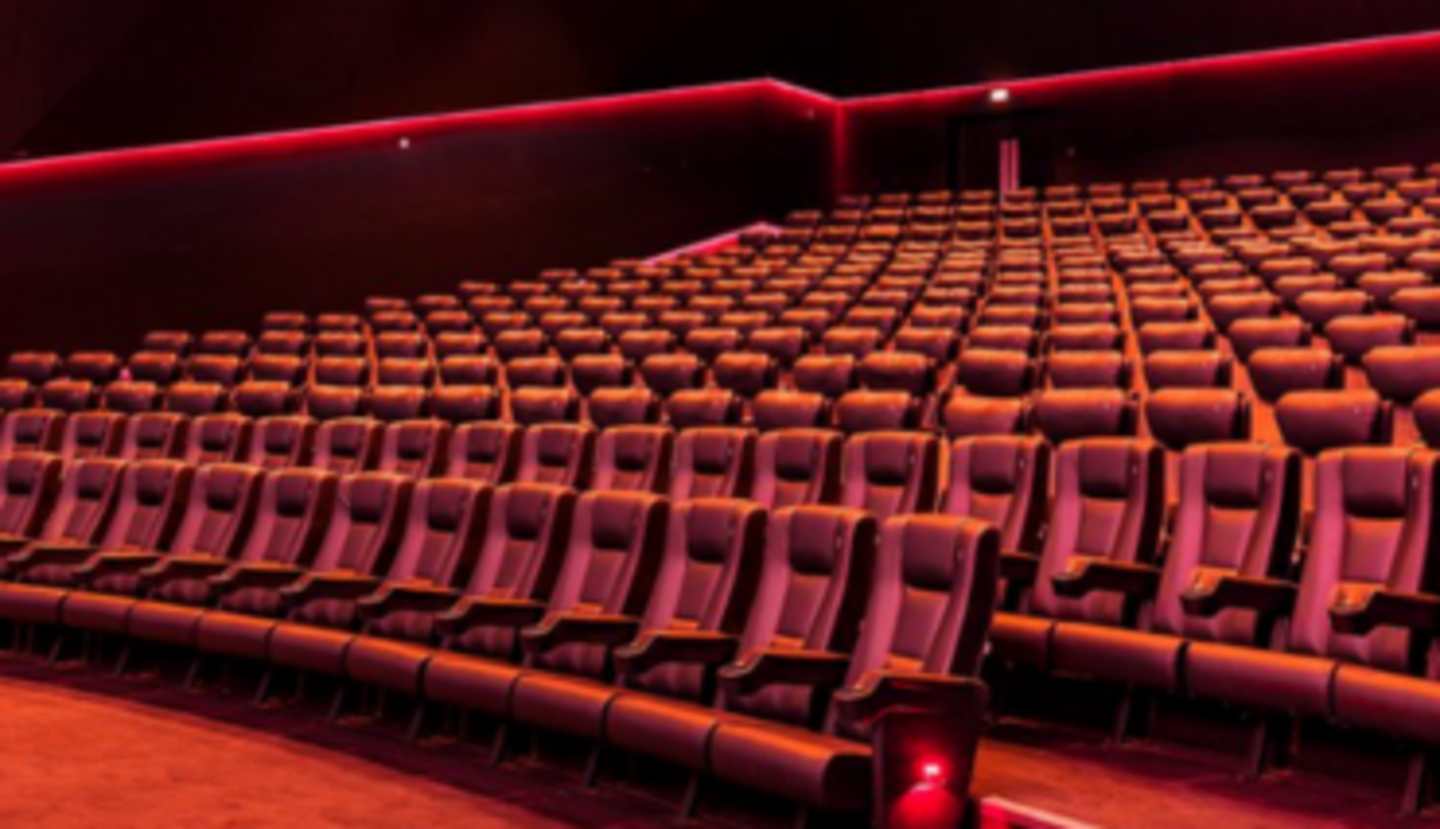 HiDubai-business-reel-cinemas-leisure-culture-theatres-cinema-burj-khalifa-dubai-2