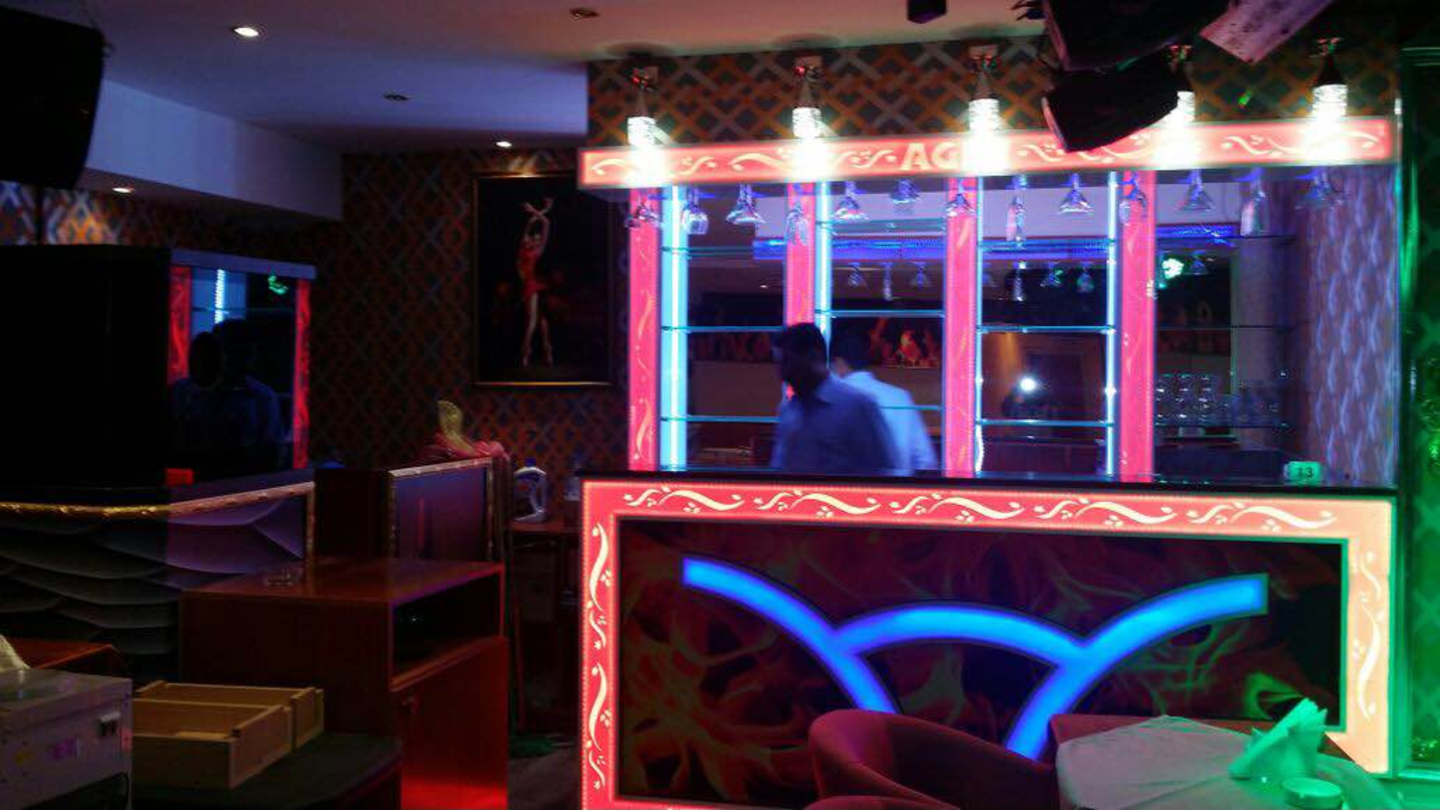 HiDubai-business-agni-indian-night-club-leisure-culture-nightclubs-al-jafiliya-dubai