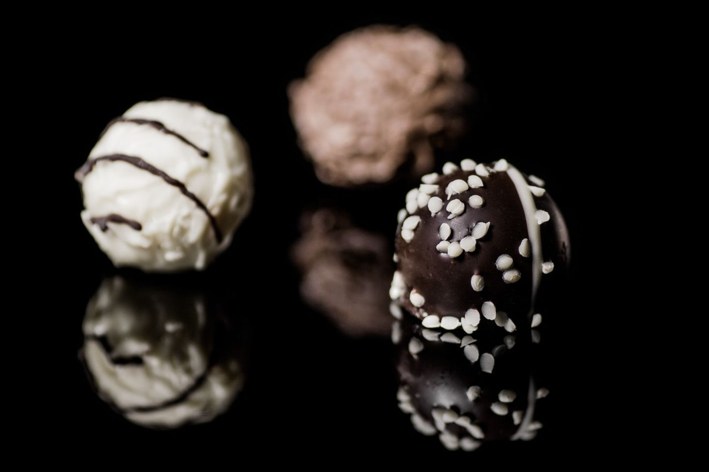 HiDubai-business-premium-chocolates-and-confectionery-b2b-services-distributors-wholesalers-dubai-world-central-madinat-al-mataar-dubai-2