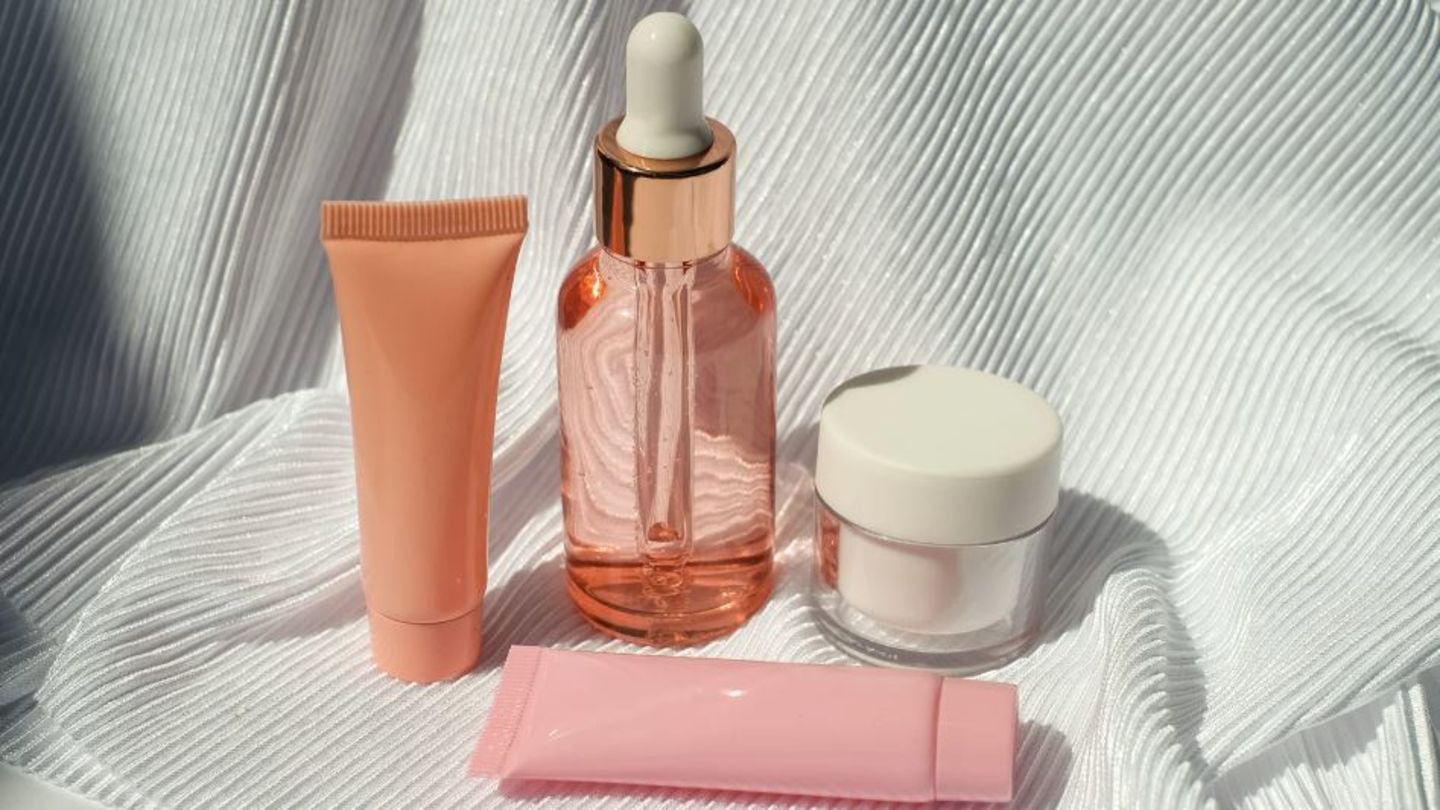 HiDubai-business-kuwa-food-supplements-trading-food-beverage-health-food-supplement-stores-al-quoz-industrial-1-dubai