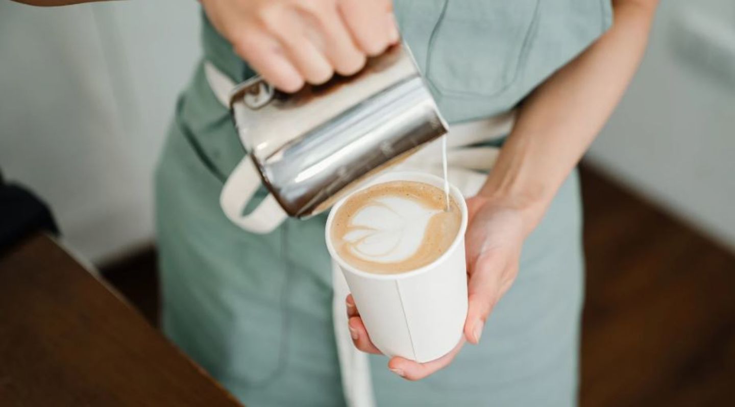 HiDubai-business-creme-cafe-food-beverage-coffee-shops-al-wasl-dubai