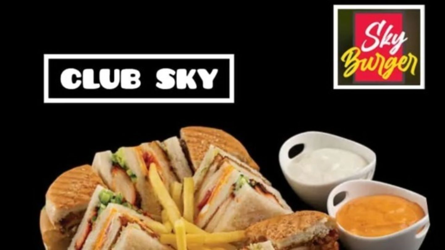 HiDubai-business-sky-burger-cafeteria-food-beverage-cafeterias-naif-dubai