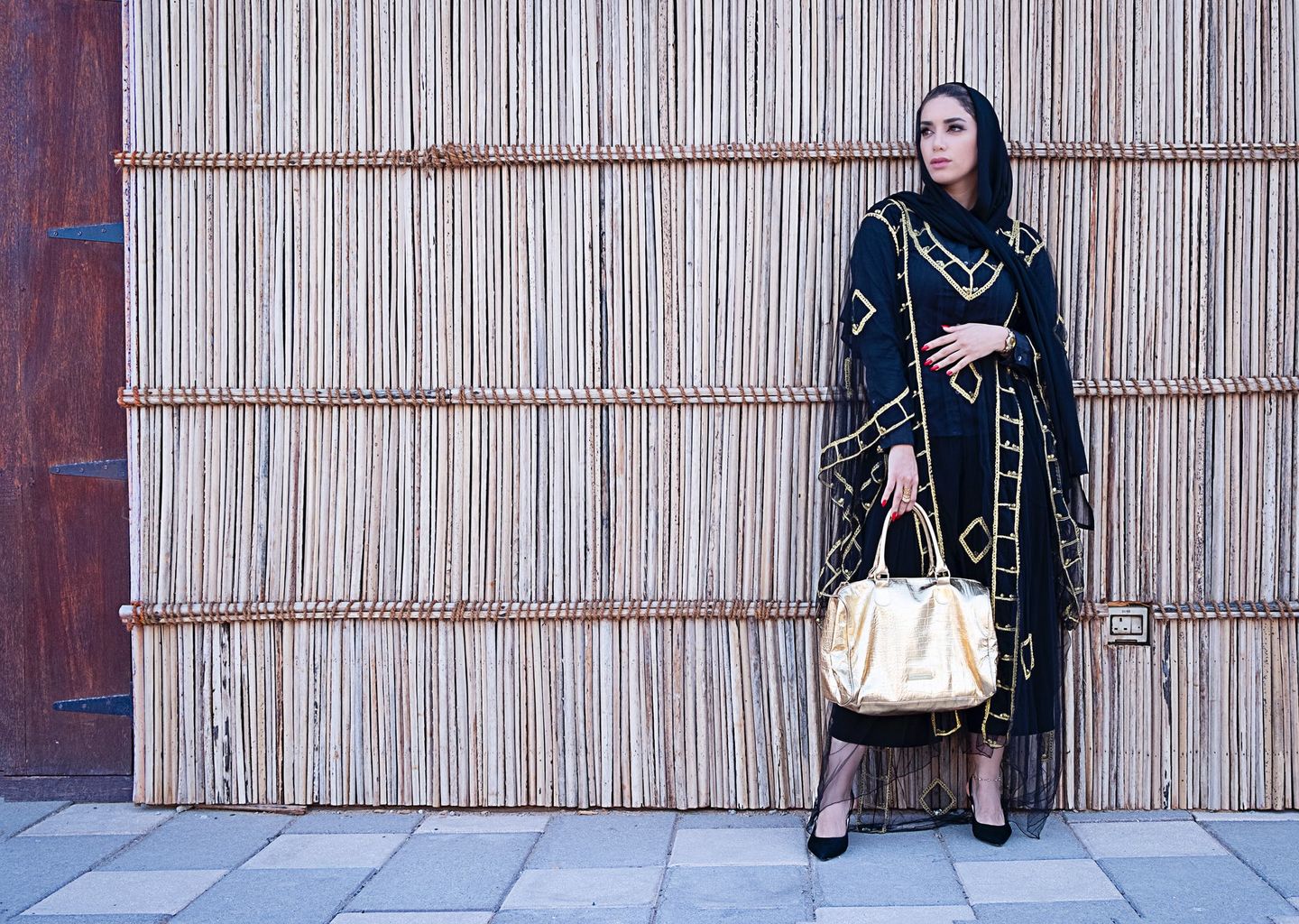 HiDubai-business-malik-al-abayat-fashion-shopping-apparel-jumeirah-1-dubai-2