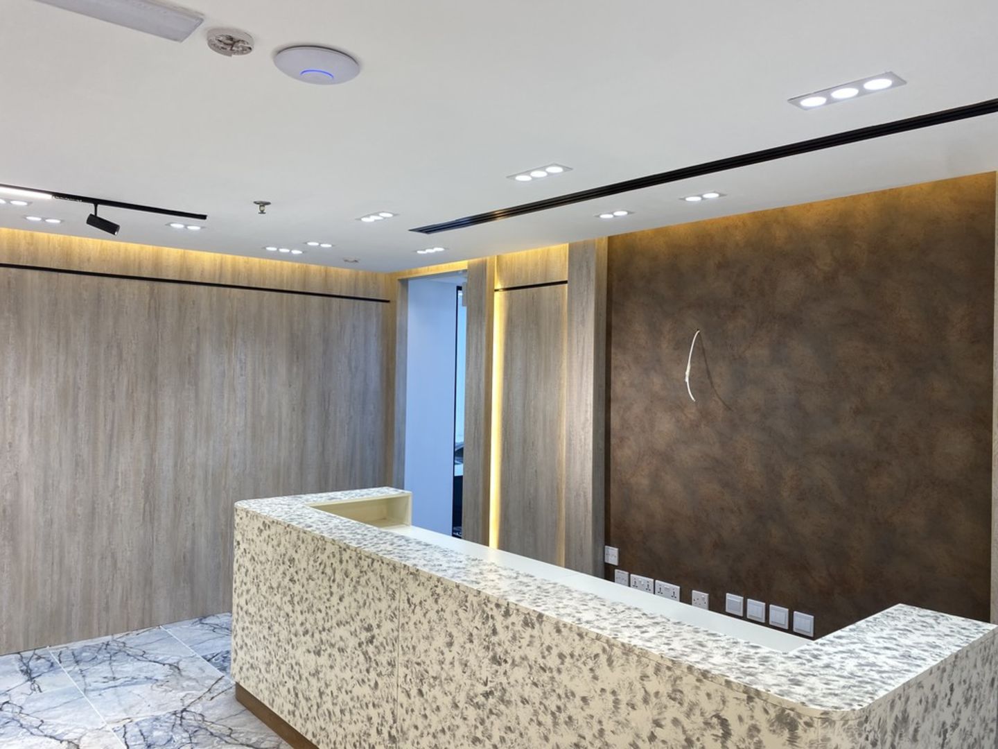 HiDubai-business-arabian-calm-business-center-b2b-services-business-incubators-and-co-working-spaces-mankhool-dubai