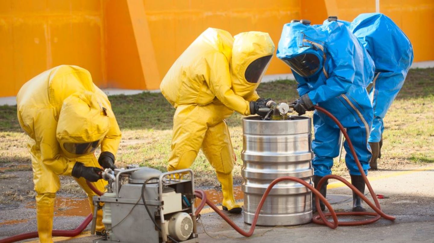 HiDubai-business-emirates-fire-rescue-company-education-training-learning-centres-dubai-investment-park-1-dubai