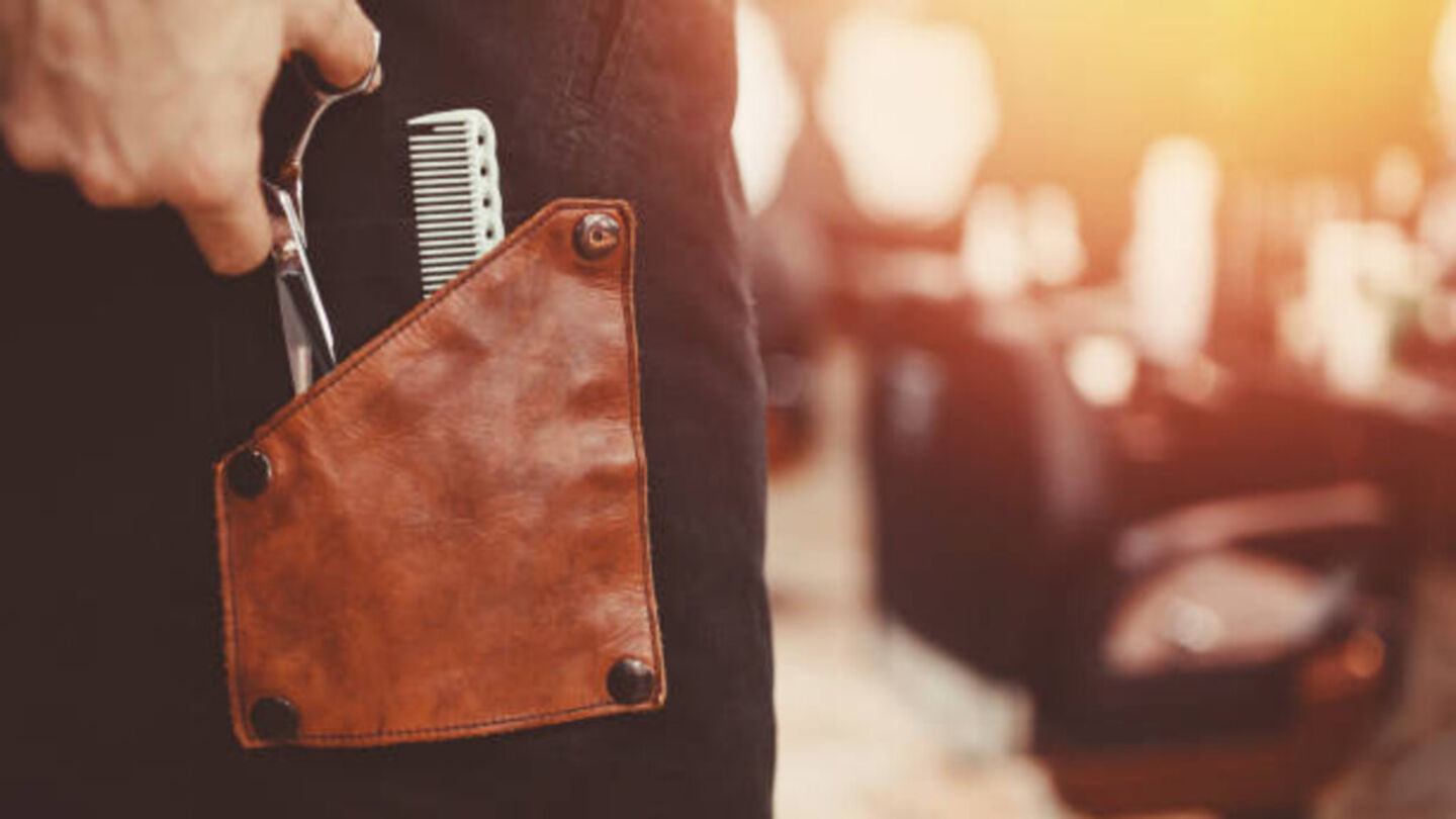 HiDubai-business-evoke-gents-salon-beauty-wellness-health-beauty-salons-oud-metha-dubai