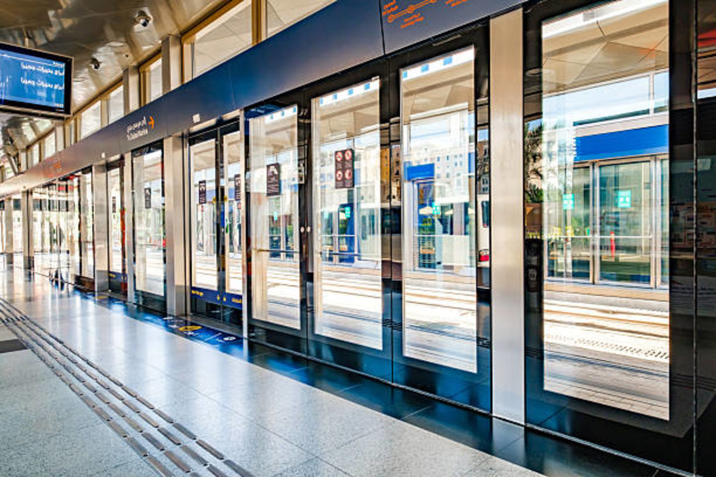 HiDubai-business-abu-baker-al-siddique-metro-station-transport-vehicle-services-public-transport-hor-al-anz-dubai